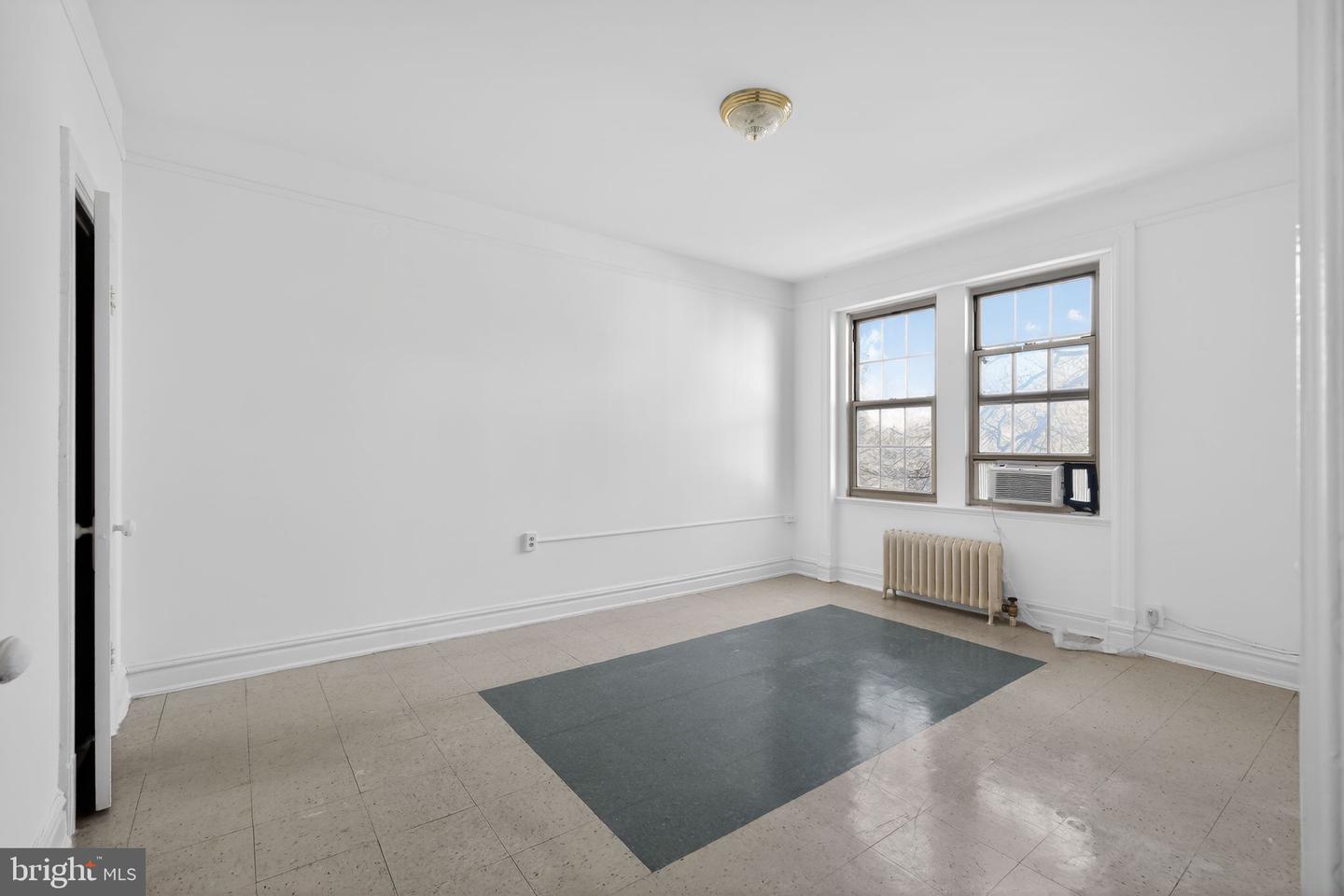 2854 CONNECTICUT AVE NW #32, WASHINGTON, District Of Columbia 20008, ,1 BathroomBathrooms,Residential,For sale,2854 CONNECTICUT AVE NW #32,DCDC2245532 MLS # DCDC2245532