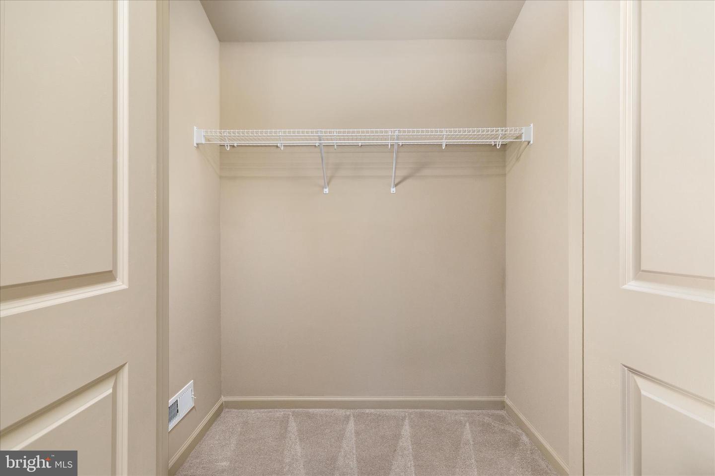 215 BUCK RD, LINDEN, Virginia 22642, 3 Bedrooms Bedrooms, ,3 BathroomsBathrooms,Residential,For sale,215 BUCK RD,VAWR2013368 MLS # VAWR2013368