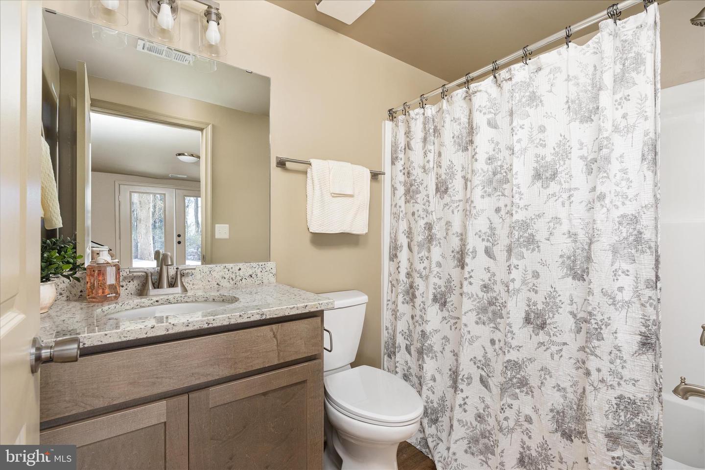 215 BUCK RD, LINDEN, Virginia 22642, 3 Bedrooms Bedrooms, ,3 BathroomsBathrooms,Residential,For sale,215 BUCK RD,VAWR2013368 MLS # VAWR2013368