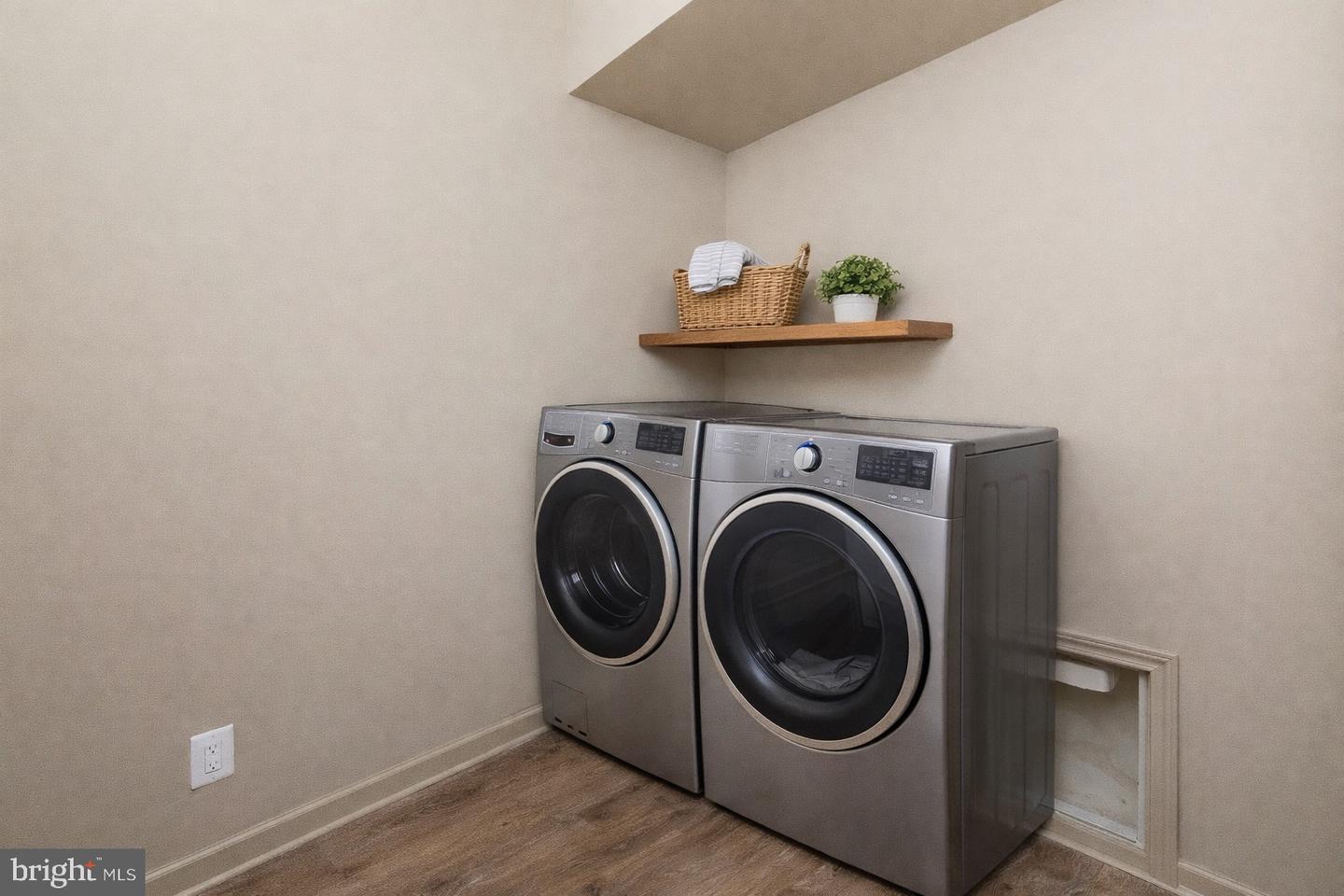 215 BUCK RD, LINDEN, Virginia 22642, 3 Bedrooms Bedrooms, ,3 BathroomsBathrooms,Residential,For sale,215 BUCK RD,VAWR2013368 MLS # VAWR2013368