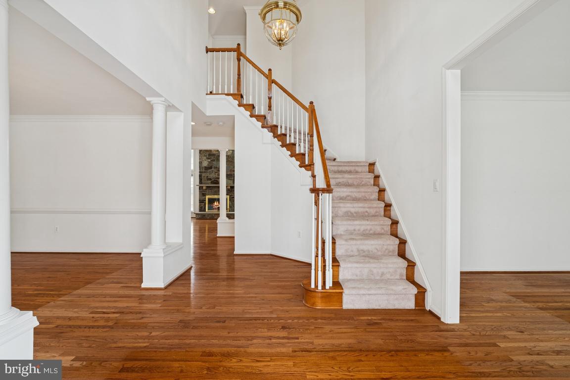 1318 MOORE PL SW, LEESBURG, Virginia 20175, 4 Bedrooms Bedrooms, ,4 BathroomsBathrooms,Residential,For sale,1318 MOORE PL SW,VALO2115664 MLS # VALO2115664