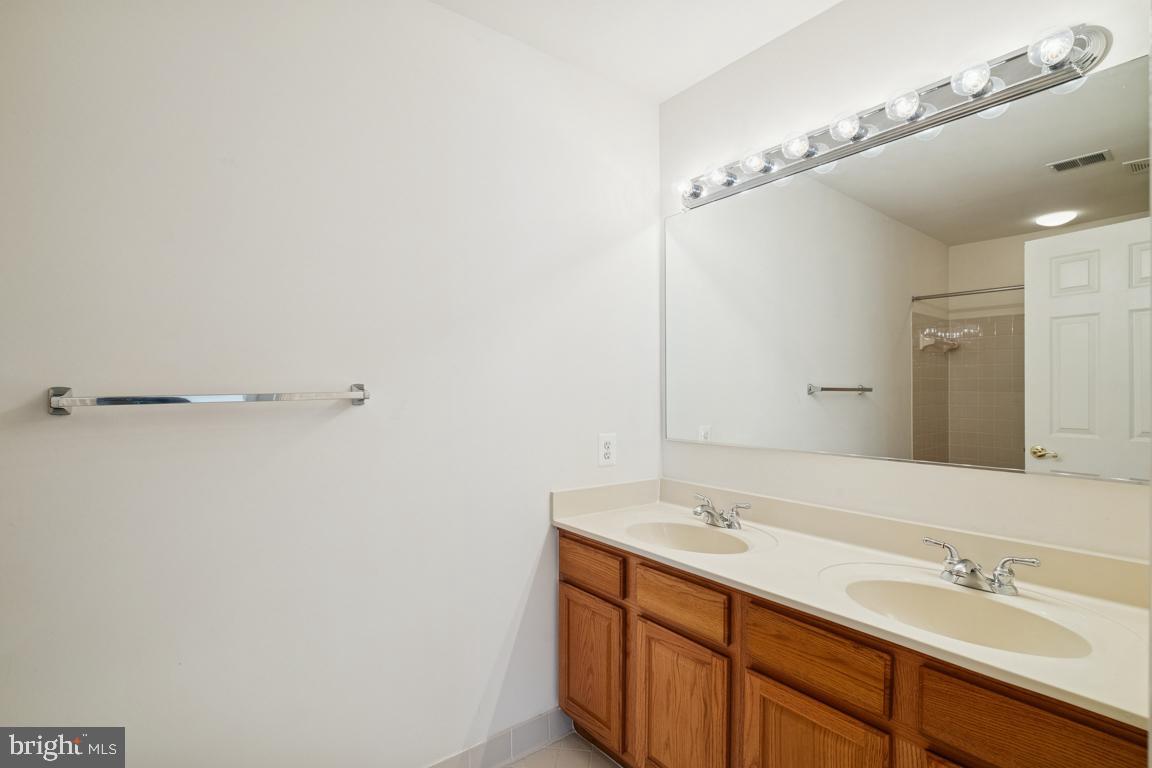 1318 MOORE PL SW, LEESBURG, Virginia 20175, 4 Bedrooms Bedrooms, ,4 BathroomsBathrooms,Residential,For sale,1318 MOORE PL SW,VALO2115664 MLS # VALO2115664