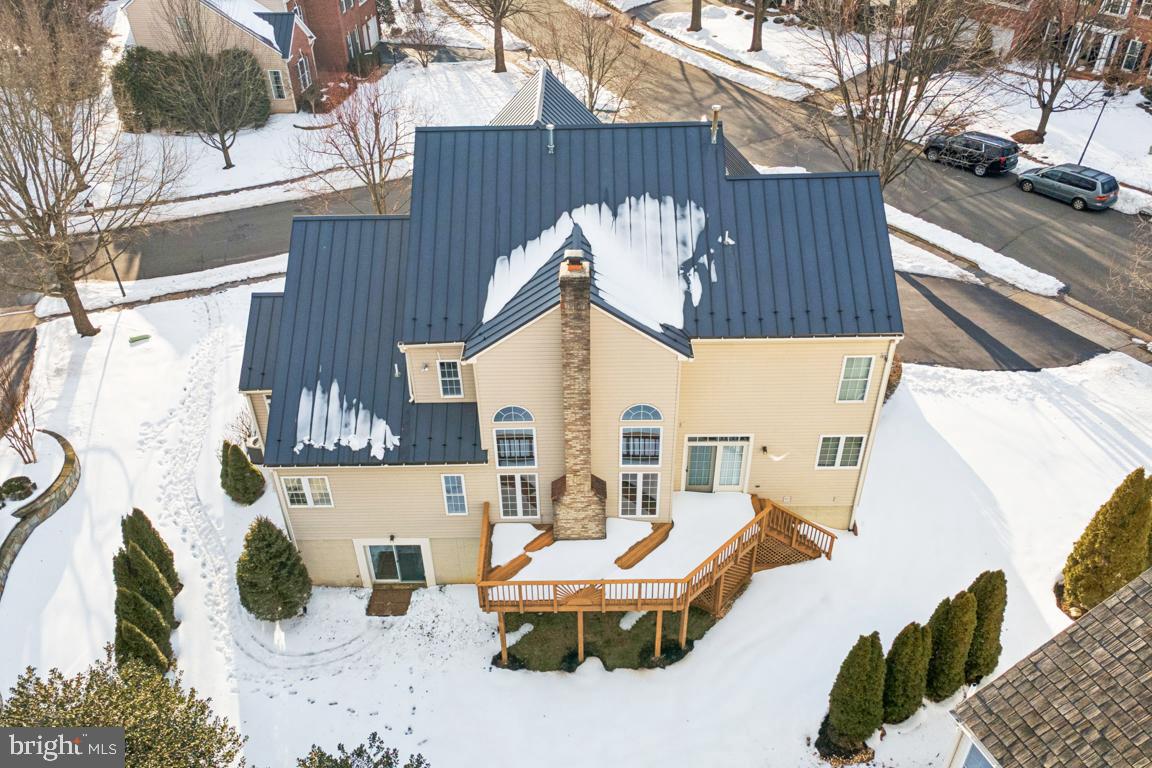 1318 MOORE PL SW, LEESBURG, Virginia 20175, 4 Bedrooms Bedrooms, ,4 BathroomsBathrooms,Residential,For sale,1318 MOORE PL SW,VALO2115664 MLS # VALO2115664