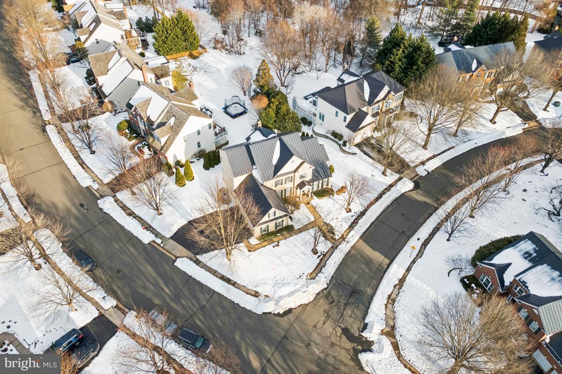 1318 MOORE PL SW, LEESBURG, Virginia 20175, 4 Bedrooms Bedrooms, ,4 BathroomsBathrooms,Residential,For sale,1318 MOORE PL SW,VALO2115664 MLS # VALO2115664