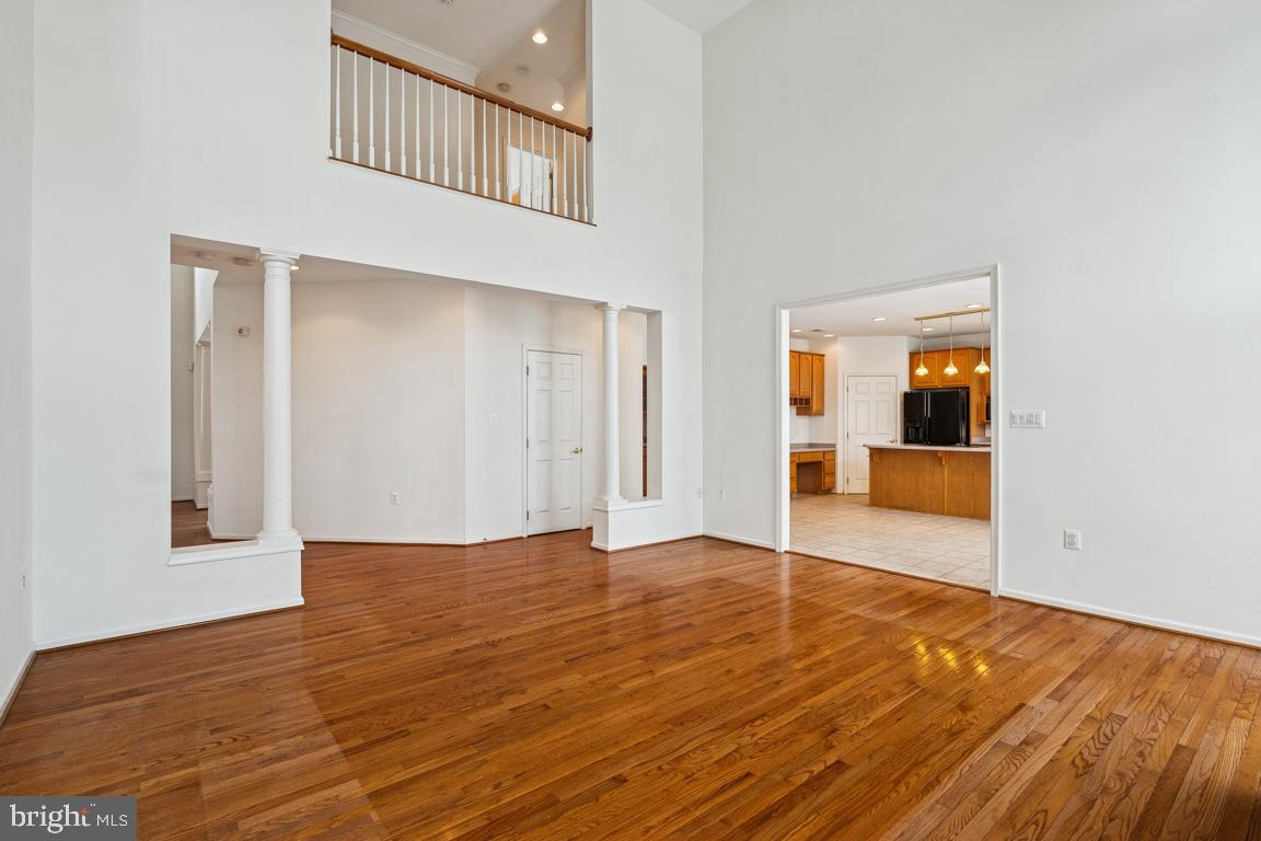 1318 MOORE PL SW, LEESBURG, Virginia 20175, 4 Bedrooms Bedrooms, ,4 BathroomsBathrooms,Residential,For sale,1318 MOORE PL SW,VALO2115664 MLS # VALO2115664