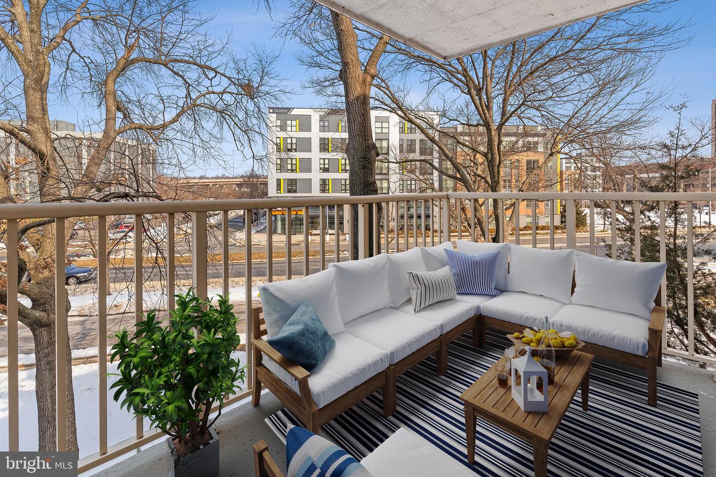 2600 INDIAN DR #2C, ALEXANDRIA, Virginia 22303, 2 Bedrooms Bedrooms, ,1 BathroomBathrooms,Residential,For sale,2600 INDIAN DR #2C,VAFX2290334 MLS # VAFX2290334