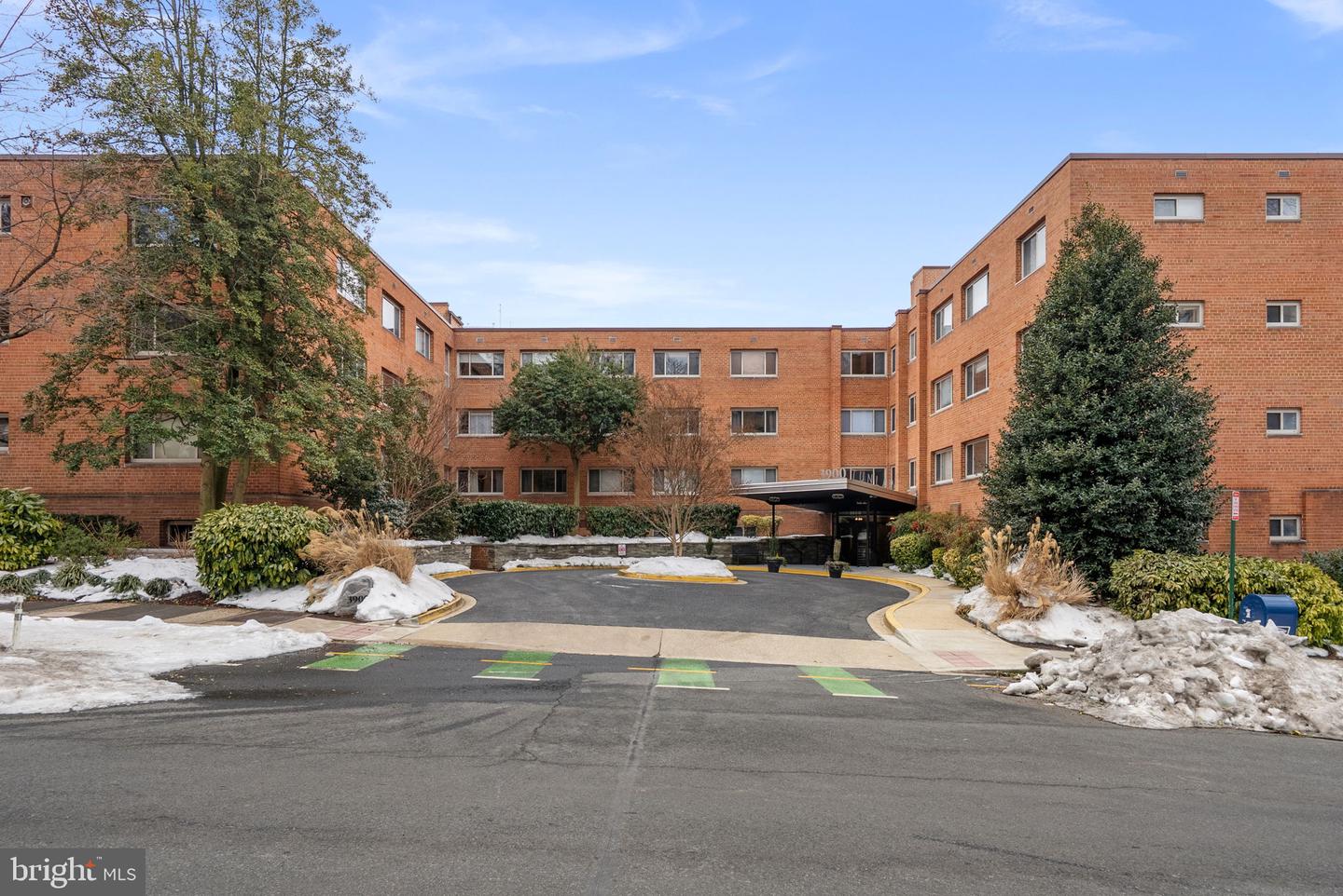 3900 TUNLAW RD NW #101, WASHINGTON, District Of Columbia 20007, 1 Bedroom Bedrooms, ,1 BathroomBathrooms,Residential,For sale,3900 TUNLAW RD NW #101,DCDC2245604 MLS # DCDC2245604