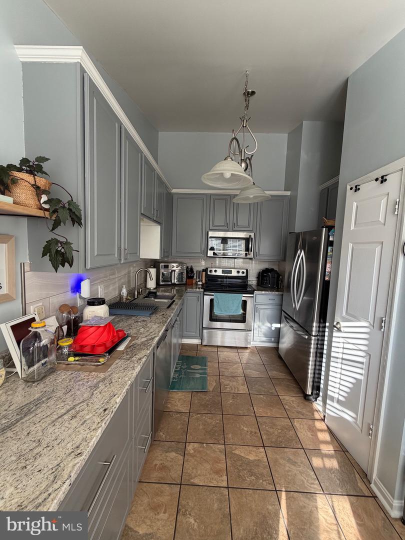 10006 ELYS FORD RD, FREDERICKSBURG, Virginia 22407, 3 Bedrooms Bedrooms, ,3 BathroomsBathrooms,Residential,For sale,10006 ELYS FORD RD,VASP2039206 MLS # VASP2039206