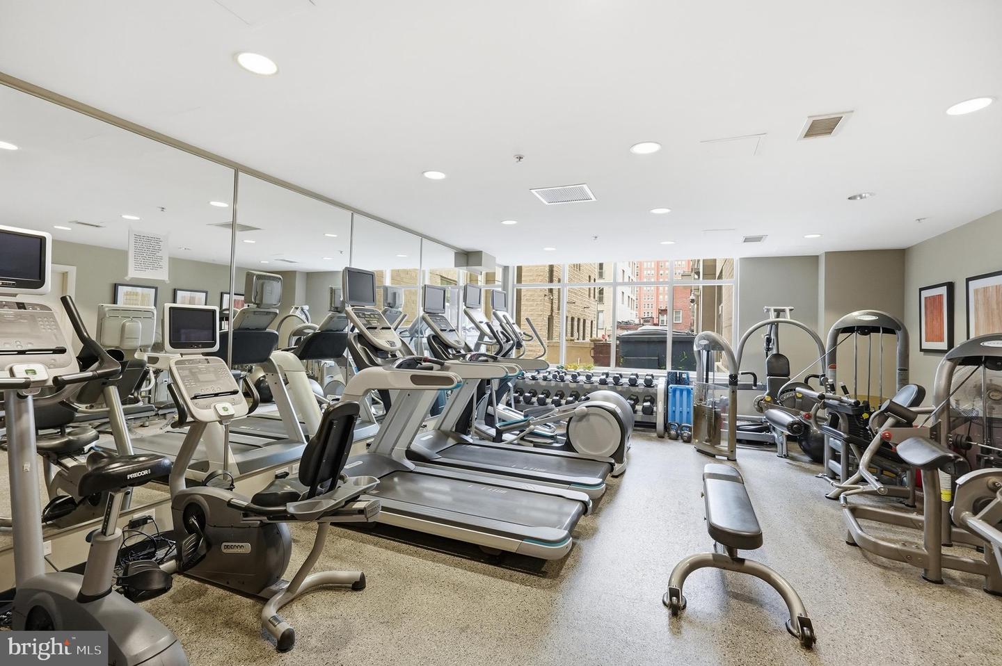 811 4TH ST NW #404, WASHINGTON, District Of Columbia 20001, 2 Bedrooms Bedrooms, ,2 BathroomsBathrooms,Residential,For sale,811 4TH ST NW #404,DCDC2245624 MLS # DCDC2245624