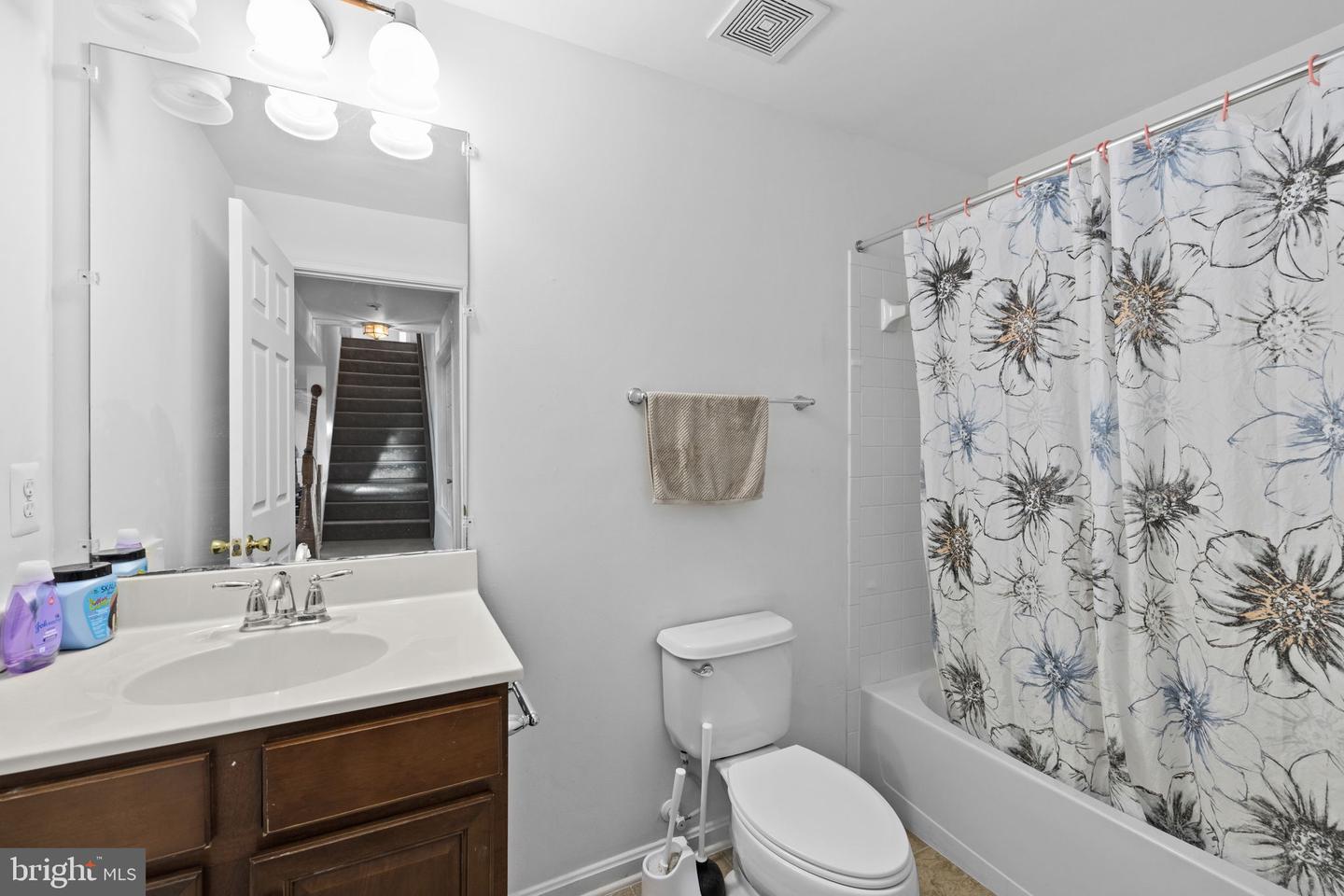 13312 DAISY MEADOW LN, CULPEPER, Virginia 22701, 4 Bedrooms Bedrooms, ,3 BathroomsBathrooms,Residential,For sale,13312 DAISY MEADOW LN,VACU2012660 MLS # VACU2012660