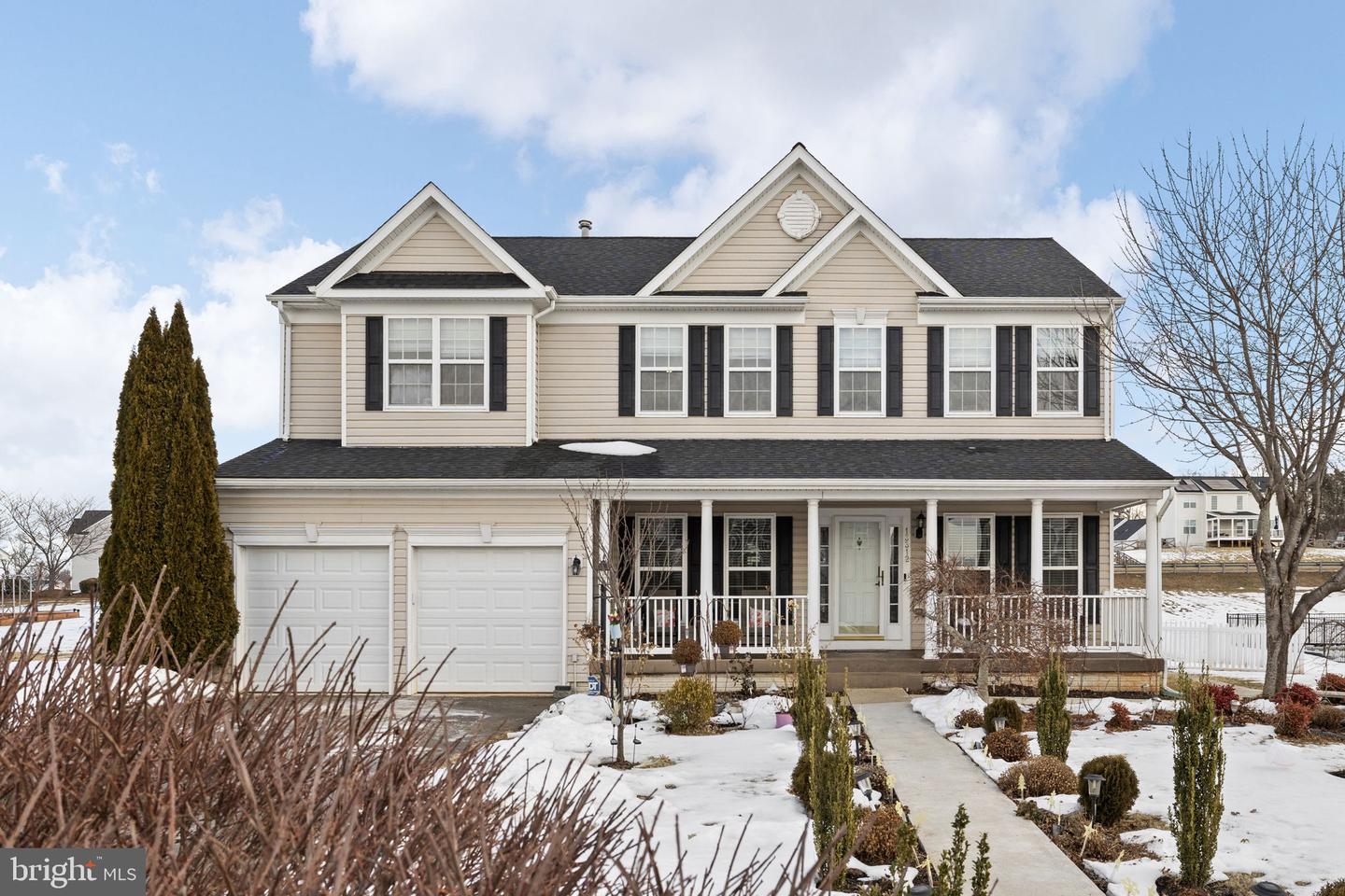 13312 DAISY MEADOW LN, CULPEPER, Virginia 22701, 4 Bedrooms Bedrooms, ,3 BathroomsBathrooms,Residential,For sale,13312 DAISY MEADOW LN,VACU2012660 MLS # VACU2012660