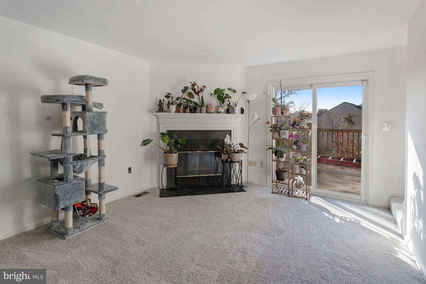 15324 GATEHOUSE TER, WOODBRIDGE, Virginia 22191, 2 Bedrooms Bedrooms, ,2 BathroomsBathrooms,Residential,For sale,15324 GATEHOUSE TER,VAPW2112286 MLS # VAPW2112286