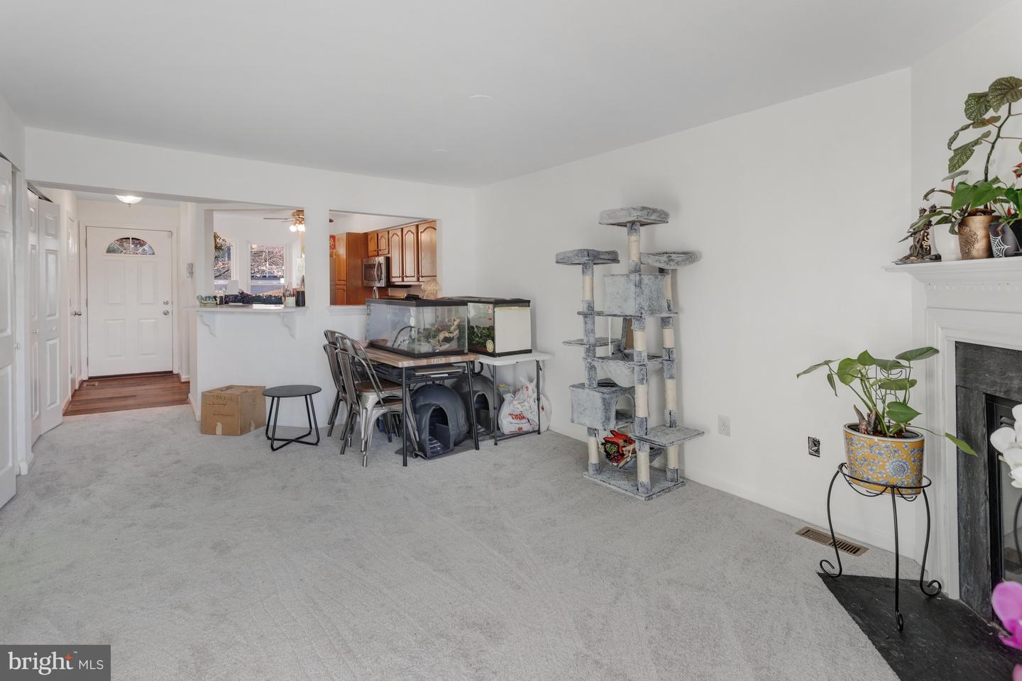 15324 GATEHOUSE TER, WOODBRIDGE, Virginia 22191, 2 Bedrooms Bedrooms, ,2 BathroomsBathrooms,Residential,For sale,15324 GATEHOUSE TER,VAPW2112286 MLS # VAPW2112286