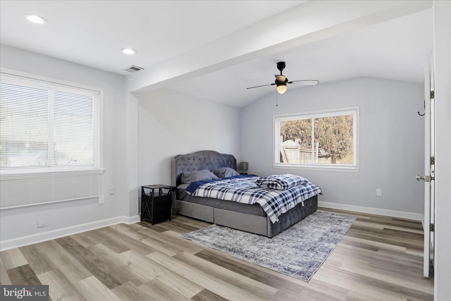 4435 FLINTSTONE RD, ALEXANDRIA, Virginia 22306, 4 Bedrooms Bedrooms, ,3 BathroomsBathrooms,Residential,For sale,4435 FLINTSTONE RD,VAFX2290392 MLS # VAFX2290392