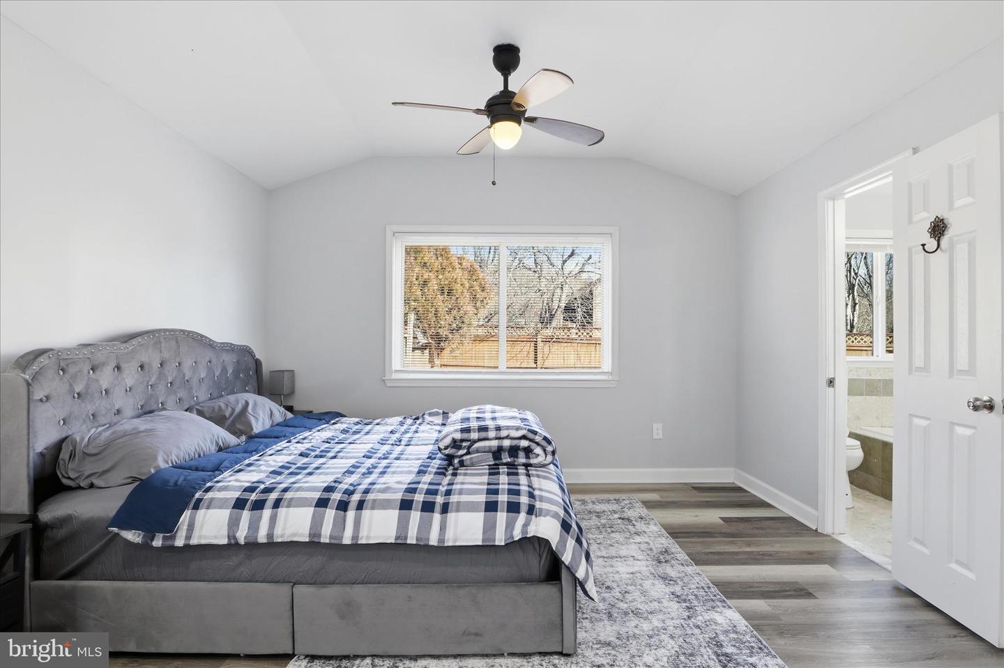 4435 FLINTSTONE RD, ALEXANDRIA, Virginia 22306, 4 Bedrooms Bedrooms, ,3 BathroomsBathrooms,Residential,For sale,4435 FLINTSTONE RD,VAFX2290392 MLS # VAFX2290392