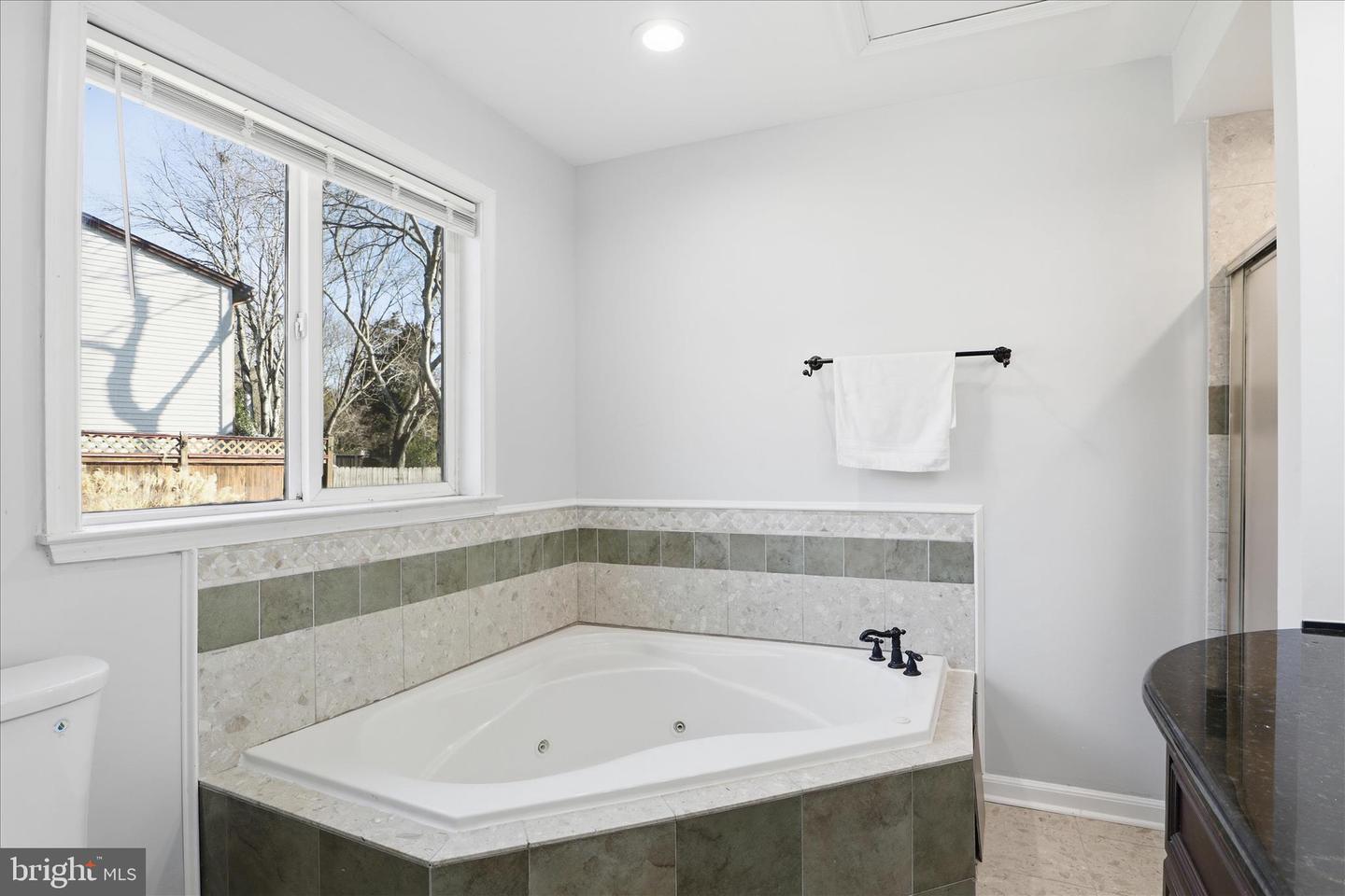 4435 FLINTSTONE RD, ALEXANDRIA, Virginia 22306, 4 Bedrooms Bedrooms, ,3 BathroomsBathrooms,Residential,For sale,4435 FLINTSTONE RD,VAFX2290392 MLS # VAFX2290392