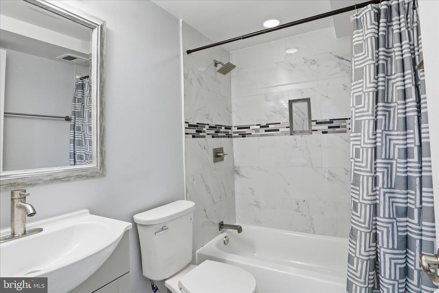 4435 FLINTSTONE RD, ALEXANDRIA, Virginia 22306, 4 Bedrooms Bedrooms, ,3 BathroomsBathrooms,Residential,For sale,4435 FLINTSTONE RD,VAFX2290392 MLS # VAFX2290392