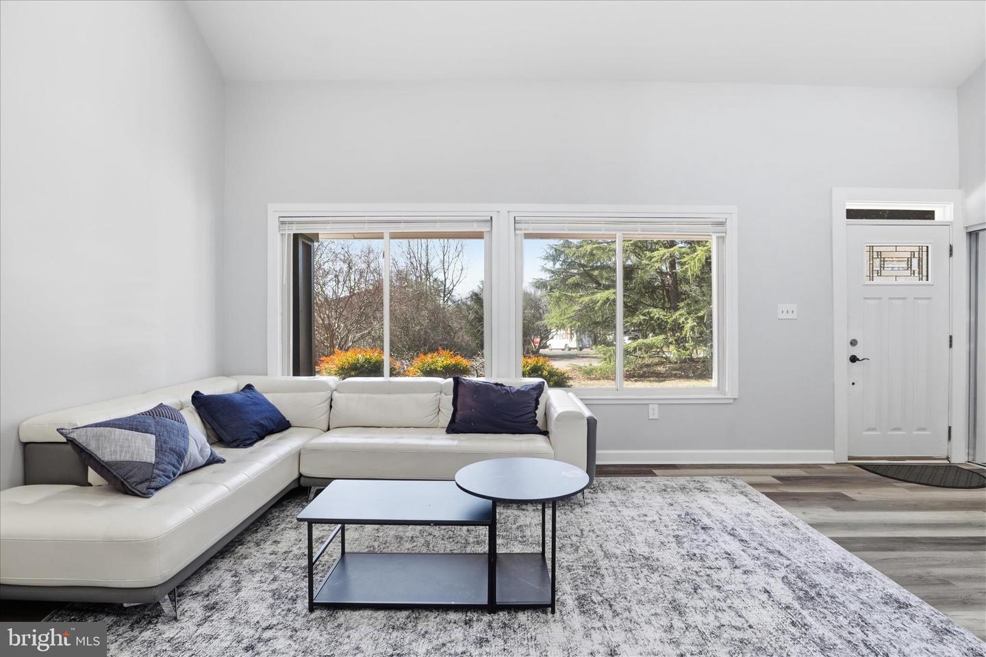 4435 FLINTSTONE RD, ALEXANDRIA, Virginia 22306, 4 Bedrooms Bedrooms, ,3 BathroomsBathrooms,Residential,For sale,4435 FLINTSTONE RD,VAFX2290392 MLS # VAFX2290392