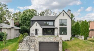 1446 COLA DR, MCLEAN, Virginia 22101, 6 Bedrooms Bedrooms, ,7 BathroomsBathrooms,Residential,For sale,1446 COLA DR,VAFX2290408 MLS # VAFX2290408