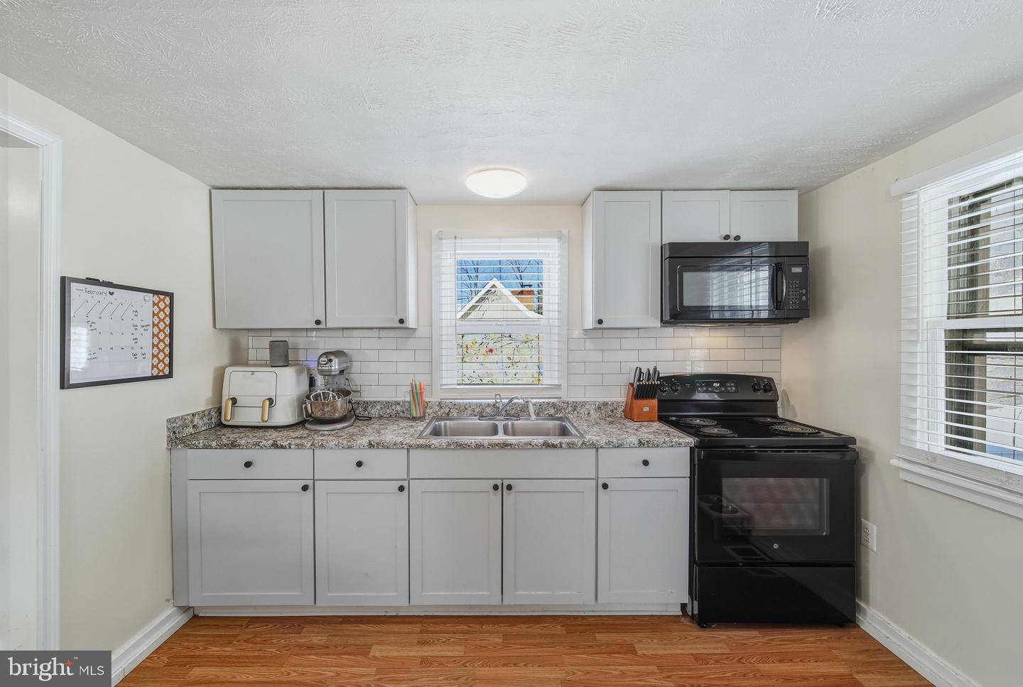 353 TURKEY KNOB RD, QUICKSBURG, Virginia 22847, 2 Bedrooms Bedrooms, ,2 BathroomsBathrooms,Residential,For sale,353 TURKEY KNOB RD,VASH2013560 MLS # VASH2013560