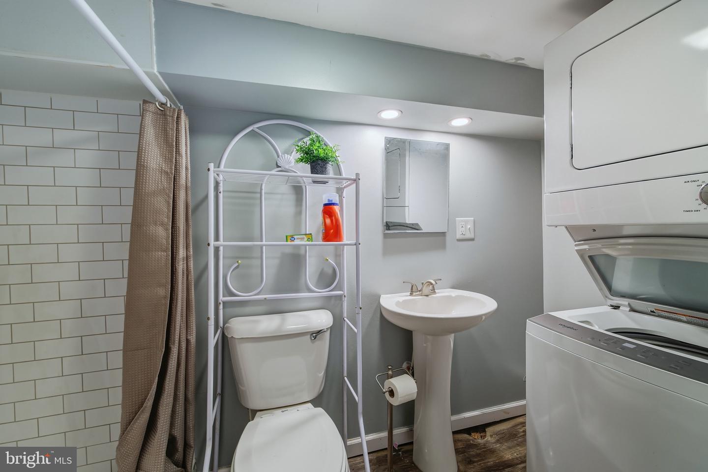 353 TURKEY KNOB RD, QUICKSBURG, Virginia 22847, 2 Bedrooms Bedrooms, ,2 BathroomsBathrooms,Residential,For sale,353 TURKEY KNOB RD,VASH2013560 MLS # VASH2013560