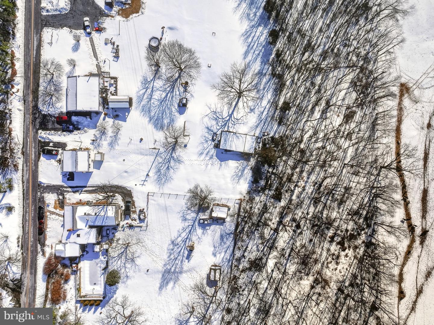 353 TURKEY KNOB RD, QUICKSBURG, Virginia 22847, 2 Bedrooms Bedrooms, ,2 BathroomsBathrooms,Residential,For sale,353 TURKEY KNOB RD,VASH2013560 MLS # VASH2013560