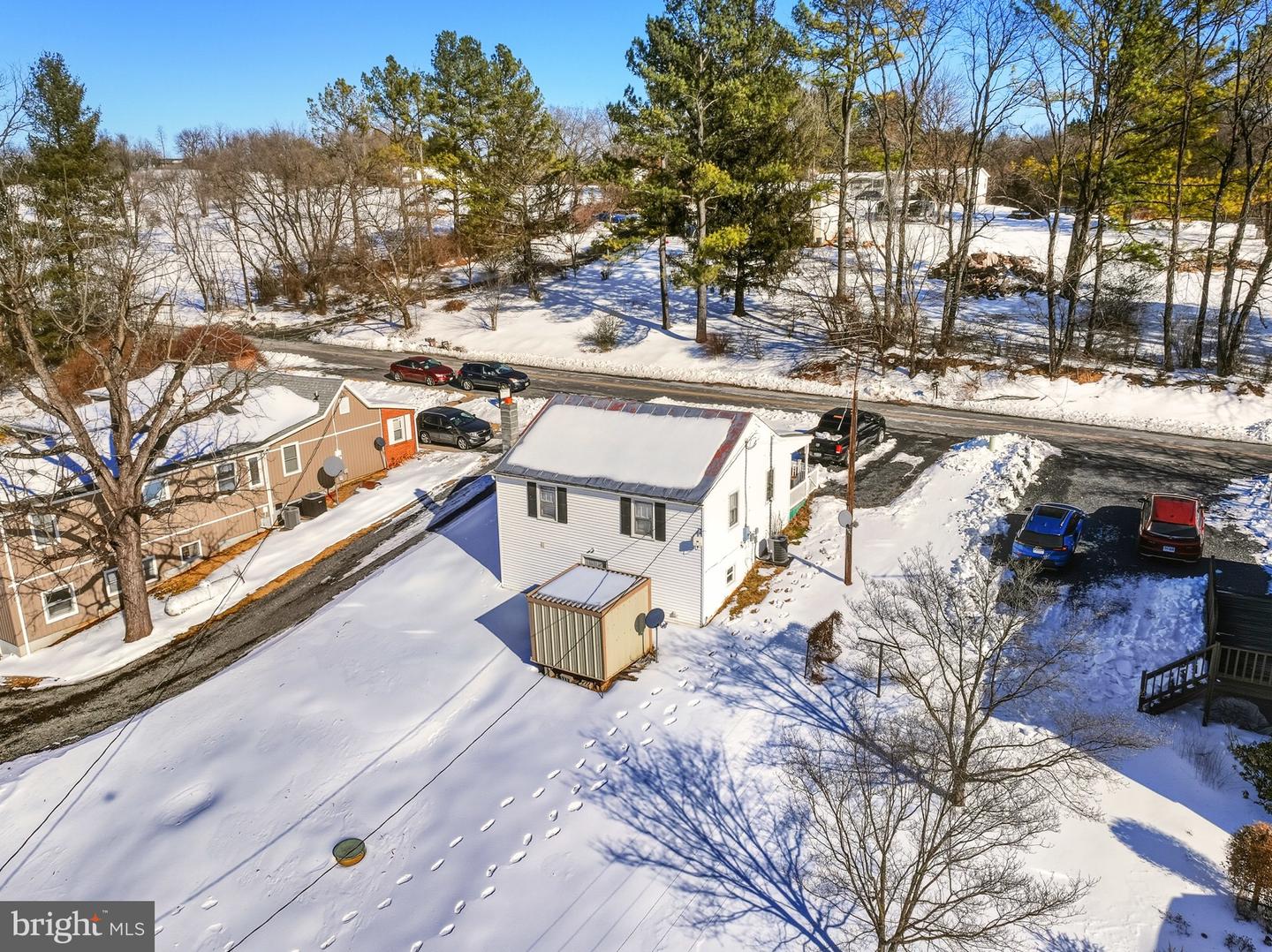 353 TURKEY KNOB RD, QUICKSBURG, Virginia 22847, 2 Bedrooms Bedrooms, ,2 BathroomsBathrooms,Residential,For sale,353 TURKEY KNOB RD,VASH2013560 MLS # VASH2013560