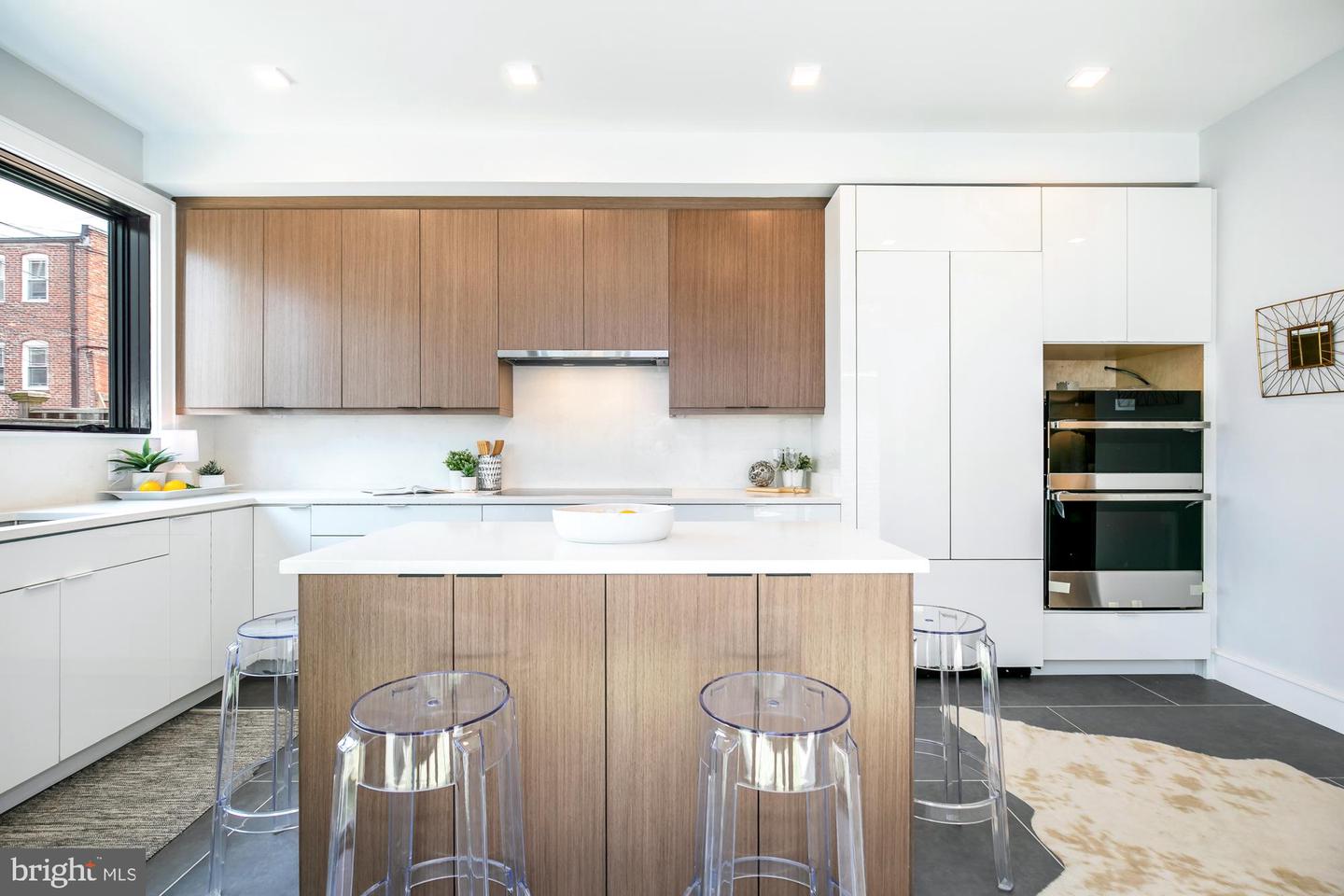 1015 O ST NW, WASHINGTON, District Of Columbia 20001, 4 Bedrooms Bedrooms, ,3 BathroomsBathrooms,Residential,For sale,1015 O ST NW,DCDC2245658 MLS # DCDC2245658