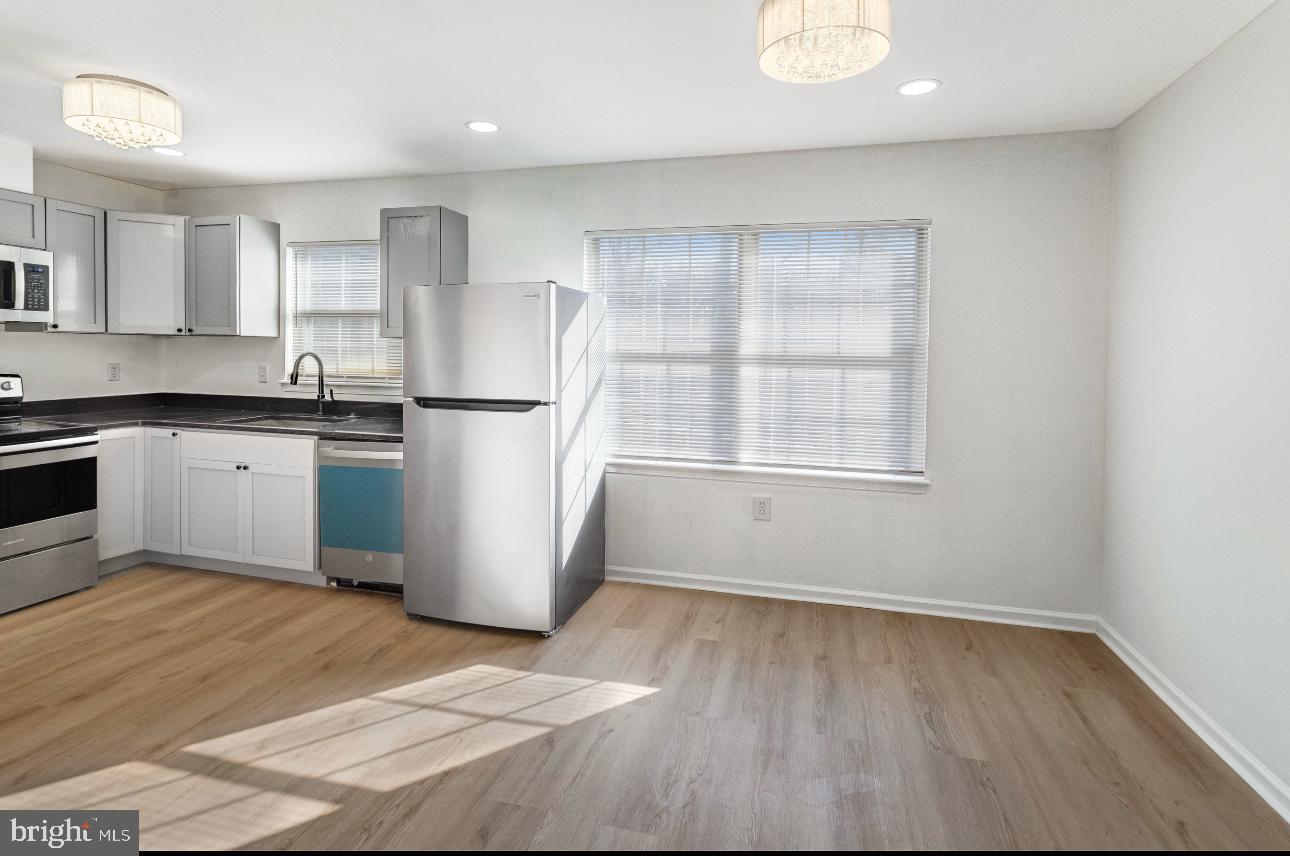 15370 BLACKSMITH TER, WOODBRIDGE, Virginia 22191, 3 Bedrooms Bedrooms, ,3 BathroomsBathrooms,Residential,For sale,15370 BLACKSMITH TER,VAPW2112298 MLS # VAPW2112298