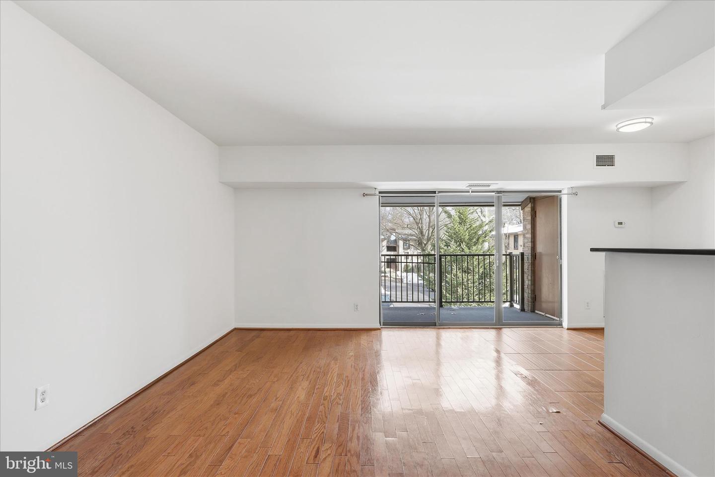 2255 CASTLE ROCK SQ #21C, RESTON, Virginia 20191, 3 Bedrooms Bedrooms, ,2 BathroomsBathrooms,Residential,For sale,2255 CASTLE ROCK SQ #21C,VAFX2290444 MLS # VAFX2290444 2255 CASTLE ROCK SQ #21C, RESTON, Virginia 20191, 3 Bedrooms Bedrooms, ,2 BathroomsBathrooms,Residential,For sale,2255 CASTLE ROCK SQ #21C,VAFX2290444 MLS # VAFX2290444