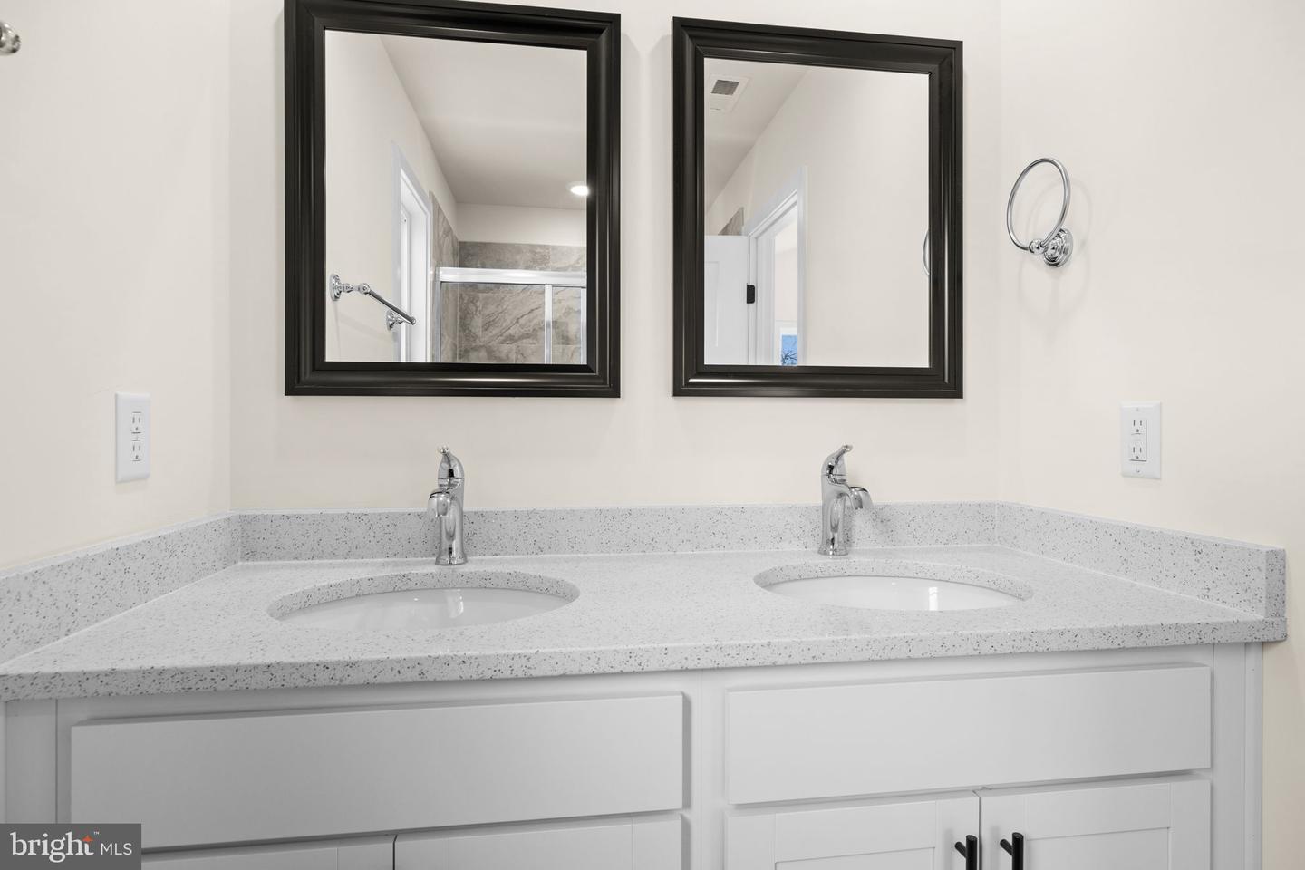 165 BEND FARM RD, FREDERICKSBURG, Virginia 22408, 3 Bedrooms Bedrooms, ,2 BathroomsBathrooms,Residential,For sale,165 BEND FARM RD,VASP2039210 MLS # VASP2039210