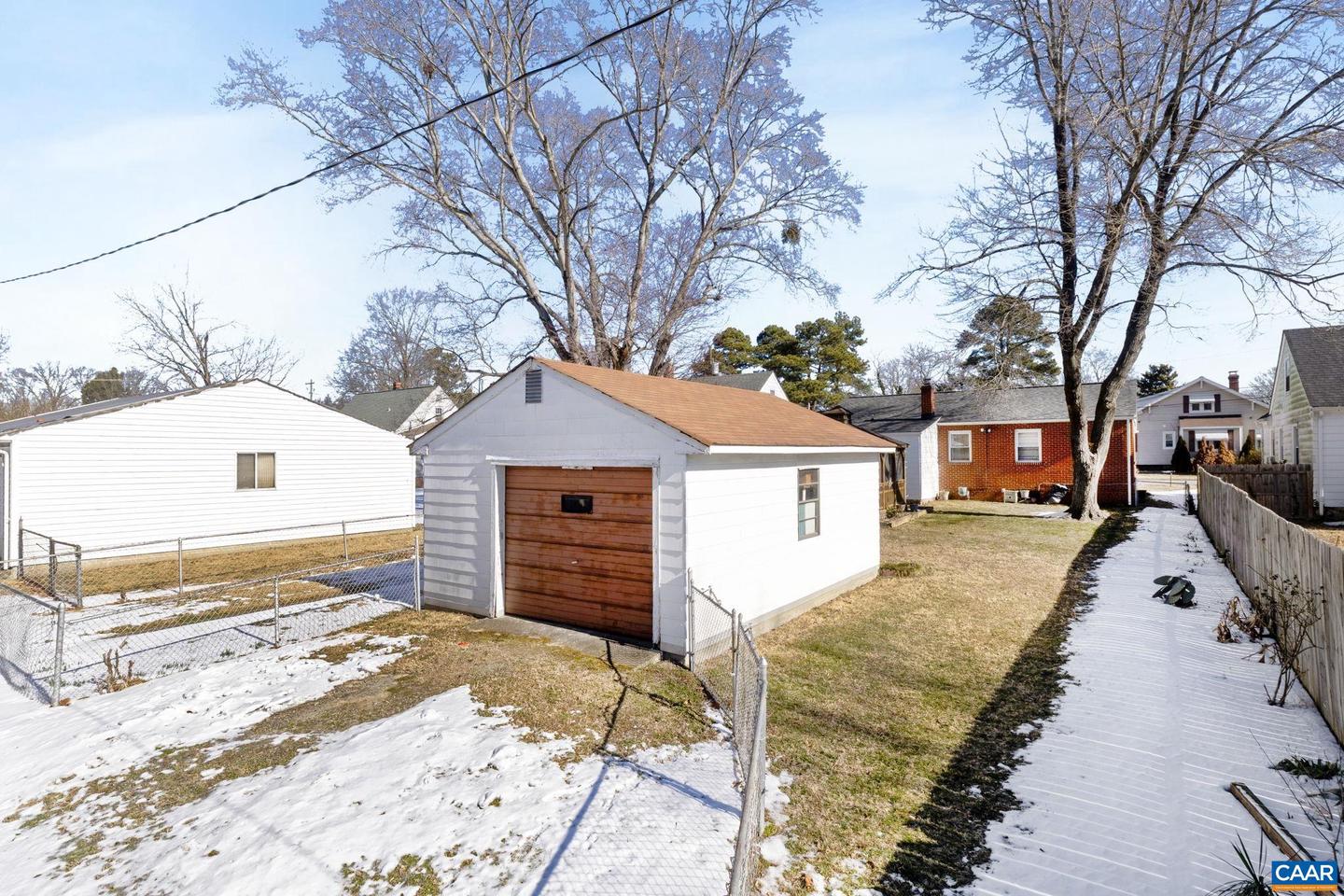 4509 MAVERICK AVE, RICHMOND, Virginia 23231, 3 Bedrooms Bedrooms, ,1 BathroomBathrooms,Residential,For sale,4509 MAVERICK AVE,673214 MLS # 673214 4509 MAVERICK AVE, RICHMOND, Virginia 23231, 3 Bedrooms Bedrooms, ,1 BathroomBathrooms,Residential,For sale,4509 MAVERICK AVE,673214 MLS # 673214