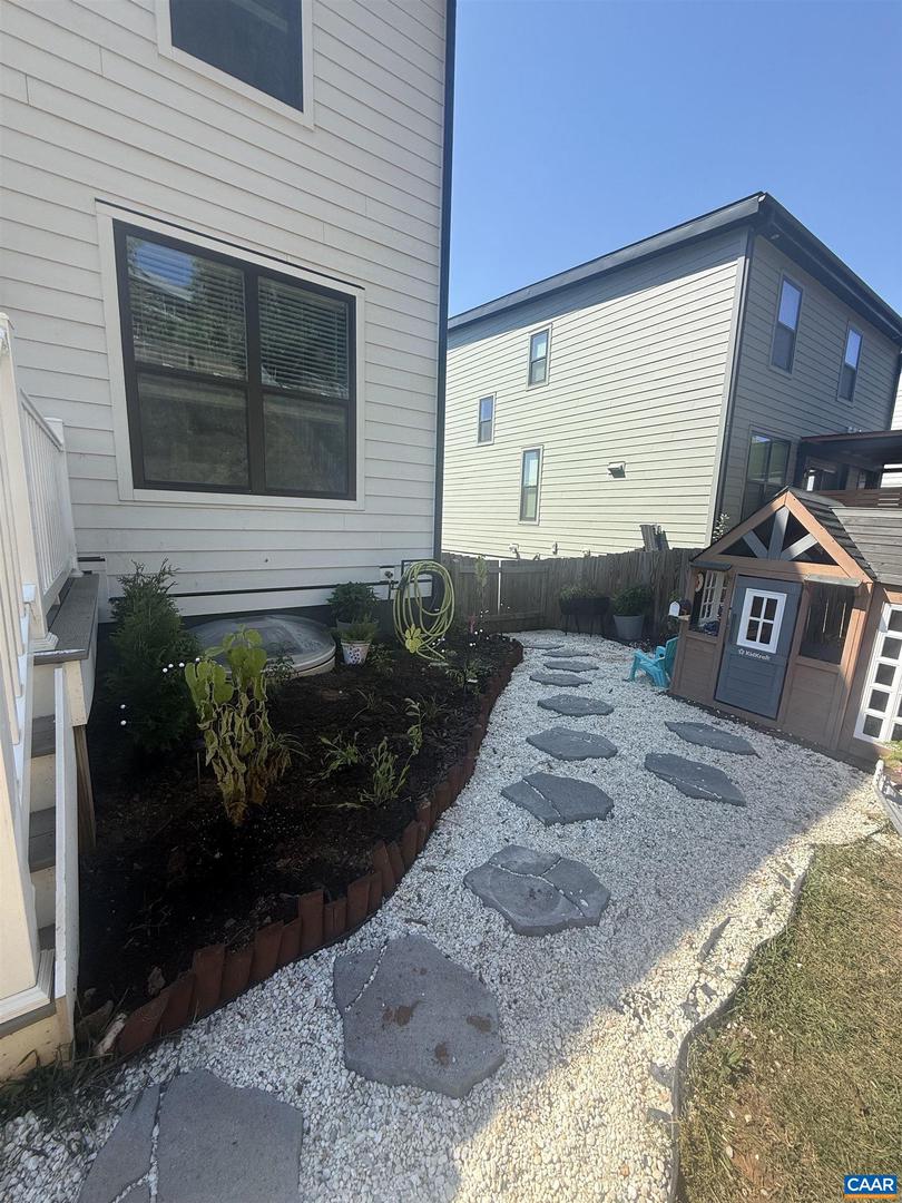 1011 STONEHENGE AVE EXT, CHARLOTTESVILLE, Virginia 22902, 4 Bedrooms Bedrooms, ,3 BathroomsBathrooms,Residential,For sale,1011 STONEHENGE AVE EXT,673215 MLS # 673215