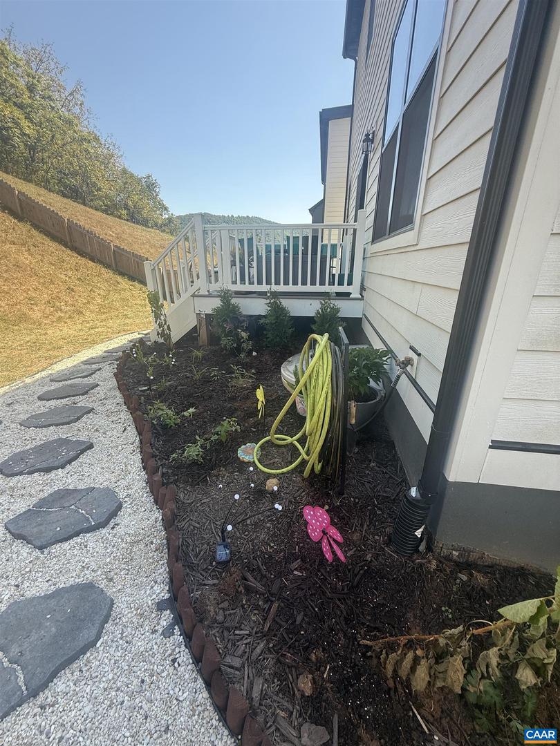 1011 STONEHENGE AVE EXT, CHARLOTTESVILLE, Virginia 22902, 4 Bedrooms Bedrooms, ,3 BathroomsBathrooms,Residential,For sale,1011 STONEHENGE AVE EXT,673215 MLS # 673215