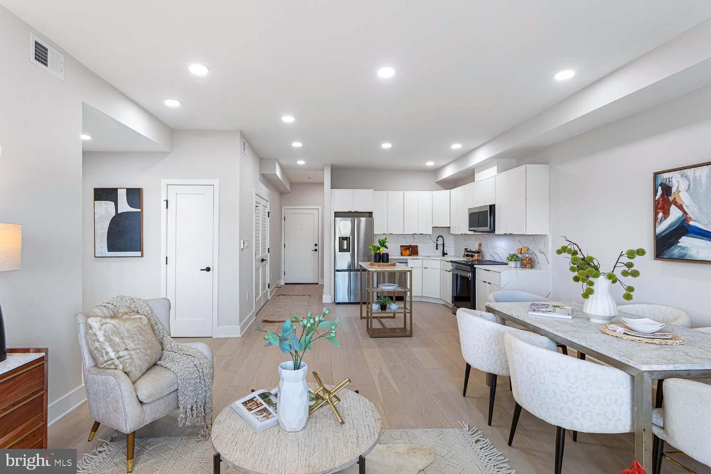 1516 EAST CAPITOL ST NE #L, WASHINGTON, District Of Columbia 20003, 2 Bedrooms Bedrooms, ,2 BathroomsBathrooms,Residential,For sale,1516 EAST CAPITOL ST NE #L,DCDC2245678 MLS # DCDC2245678