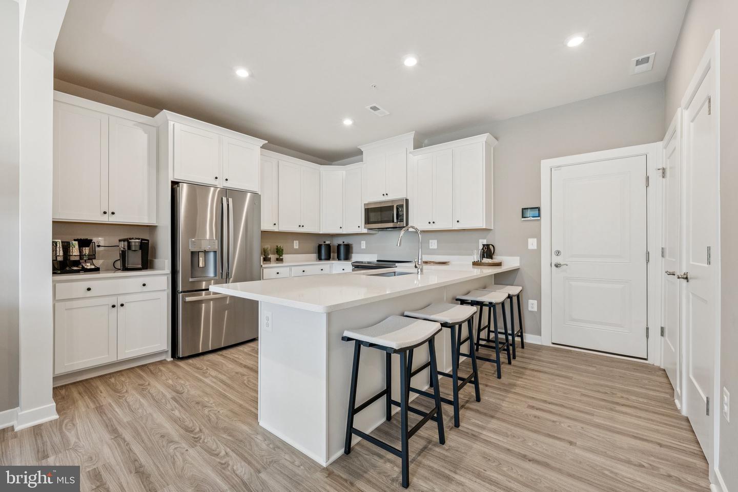 1111A DABNEY DR, MANASSAS PARK, Virginia 20111, 2 Bedrooms Bedrooms, ,2 BathroomsBathrooms,Residential,For sale,1111A DABNEY DR,VAMP2003696 MLS # VAMP2003696