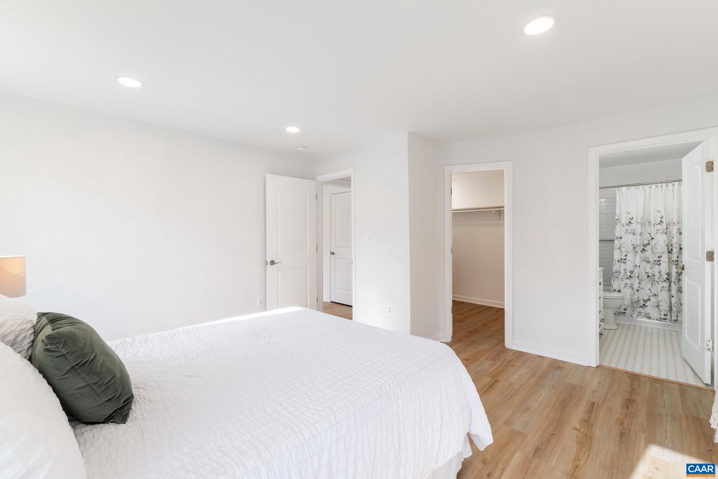 102 N BAKER ST, CHARLOTTESVILLE, Virginia 22901, 3 Bedrooms Bedrooms, ,3 BathroomsBathrooms,Residential,For sale,102 N BAKER ST,673217 MLS # 673217