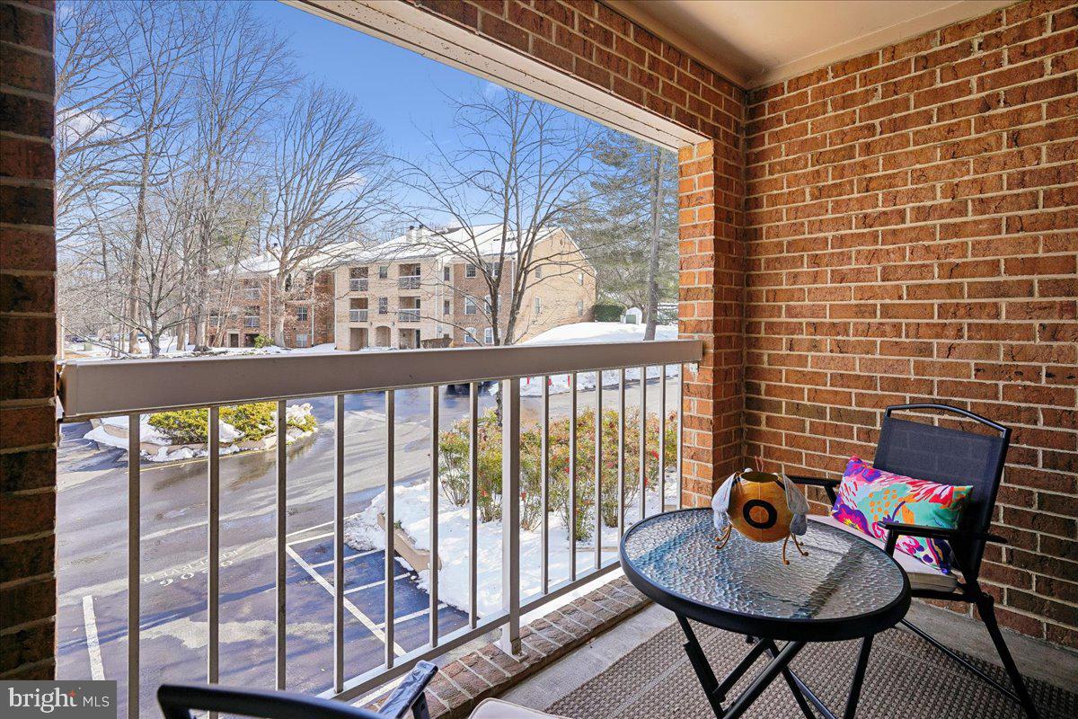 5902 COVE LANDING RD #304, BURKE, Virginia 22015, 2 Bedrooms Bedrooms, ,2 BathroomsBathrooms,Residential,For sale,5902 COVE LANDING RD #304,VAFX2290342 MLS # VAFX2290342