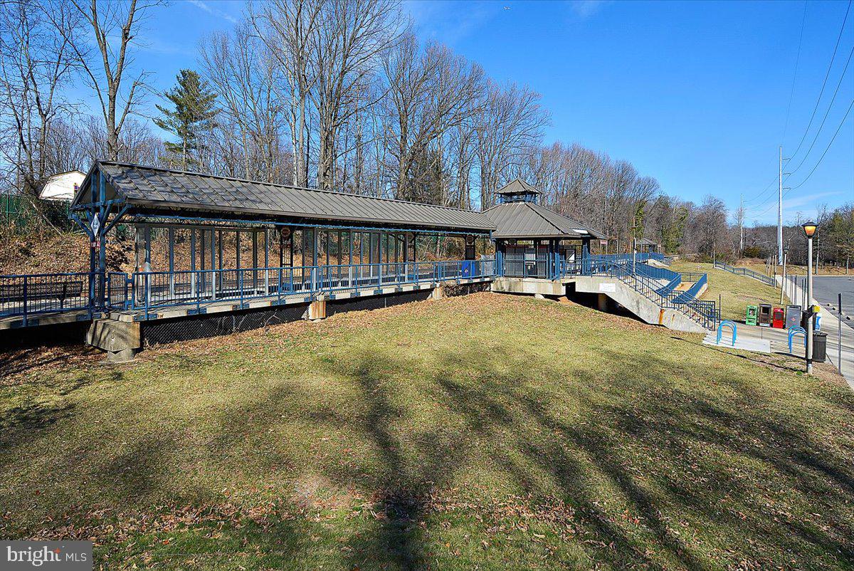 5902 COVE LANDING RD #304, BURKE, Virginia 22015, 2 Bedrooms Bedrooms, ,2 BathroomsBathrooms,Residential,For sale,5902 COVE LANDING RD #304,VAFX2290342 MLS # VAFX2290342