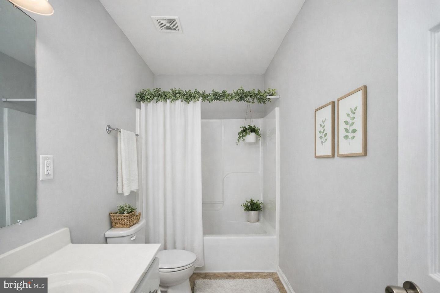 1109 FRENCH CT, KING GEORGE, Virginia 22485, 3 Bedrooms Bedrooms, 5 Rooms Rooms,2 BathroomsBathrooms,Residential,For sale,1109 FRENCH CT,VAKG2007636 MLS # VAKG2007636