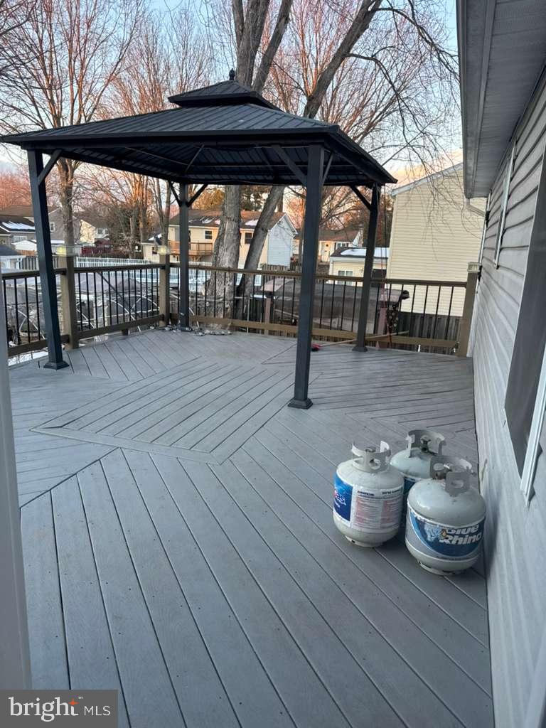 8590 FAIRFAX ST, MANASSAS, Virginia 20110, 4 Bedrooms Bedrooms, 9 Rooms Rooms,3 BathroomsBathrooms,Residential,For sale,8590 FAIRFAX ST,VAMN2010208 MLS # VAMN2010208