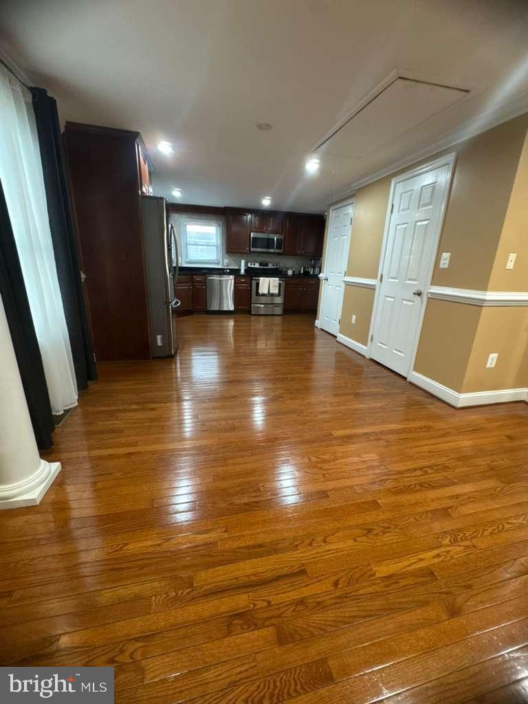 8590 FAIRFAX ST, MANASSAS, Virginia 20110, 4 Bedrooms Bedrooms, 9 Rooms Rooms,3 BathroomsBathrooms,Residential,For sale,8590 FAIRFAX ST,VAMN2010208 MLS # VAMN2010208