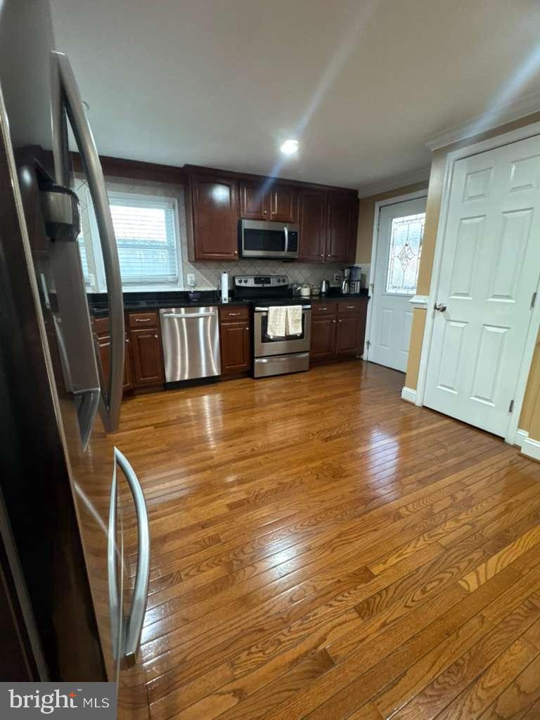 8590 FAIRFAX ST, MANASSAS, Virginia 20110, 4 Bedrooms Bedrooms, 9 Rooms Rooms,3 BathroomsBathrooms,Residential,For sale,8590 FAIRFAX ST,VAMN2010208 MLS # VAMN2010208