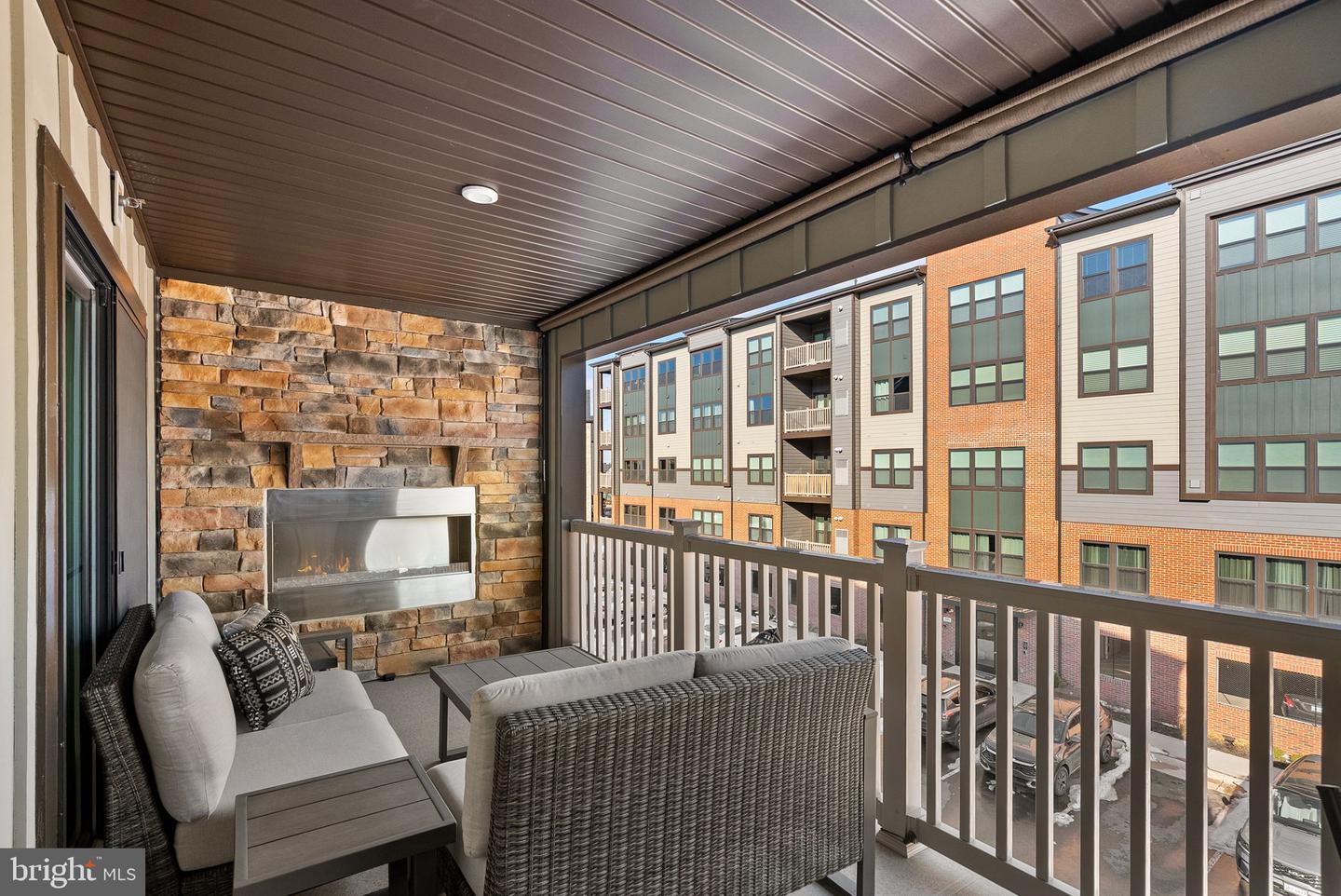 14522 GEORGE CARTER WAY, CHANTILLY, Virginia 20151, 3 Bedrooms Bedrooms, ,2 BathroomsBathrooms,Residential,For sale,14522 GEORGE CARTER WAY,VAFX2290358 MLS # VAFX2290358