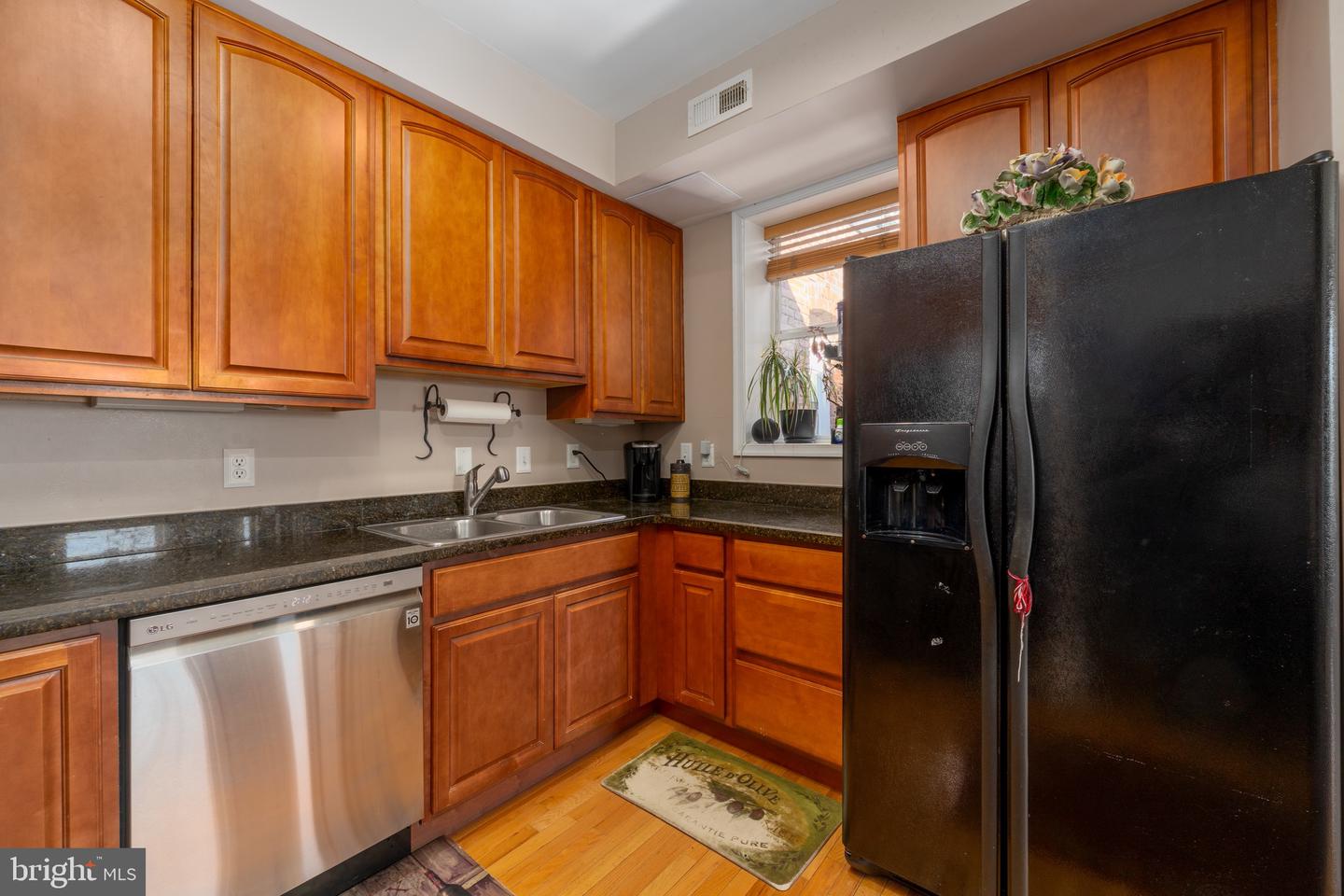 610 IRVING ST NW #306, WASHINGTON, District Of Columbia 20010, 2 Bedrooms Bedrooms, ,1 BathroomBathrooms,Residential,For sale,610 IRVING ST NW #306,DCDC2245614 MLS # DCDC2245614