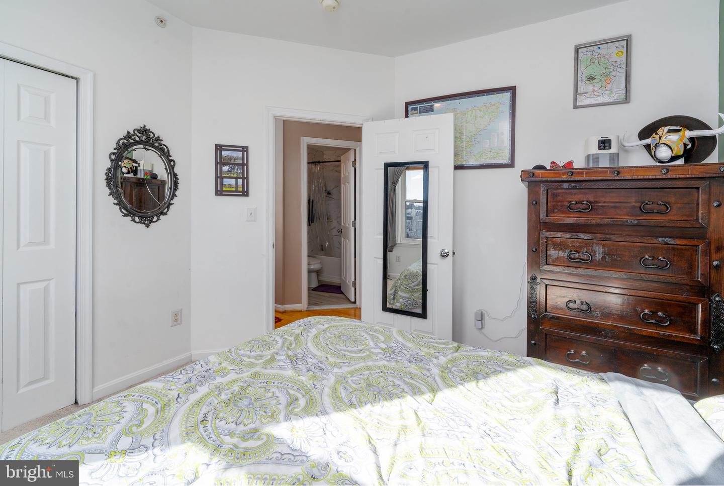 610 IRVING ST NW #306, WASHINGTON, District Of Columbia 20010, 2 Bedrooms Bedrooms, ,1 BathroomBathrooms,Residential,For sale,610 IRVING ST NW #306,DCDC2245614 MLS # DCDC2245614