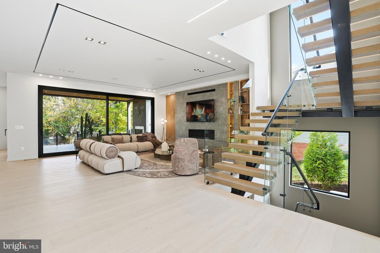 9408 OLD COURTHOUSE RD, VIENNA, Virginia 22182, 5 Bedrooms Bedrooms, 24 Rooms Rooms,7 BathroomsBathrooms,Residential,For sale,9408 OLD COURTHOUSE RD,VAFX2290374 MLS # VAFX2290374 9408 OLD COURTHOUSE RD, VIENNA, Virginia 22182, 5 Bedrooms Bedrooms, 24 Rooms Rooms,7 BathroomsBathrooms,Residential,For sale,9408 OLD COURTHOUSE RD,VAFX2290374 MLS # VAFX2290374