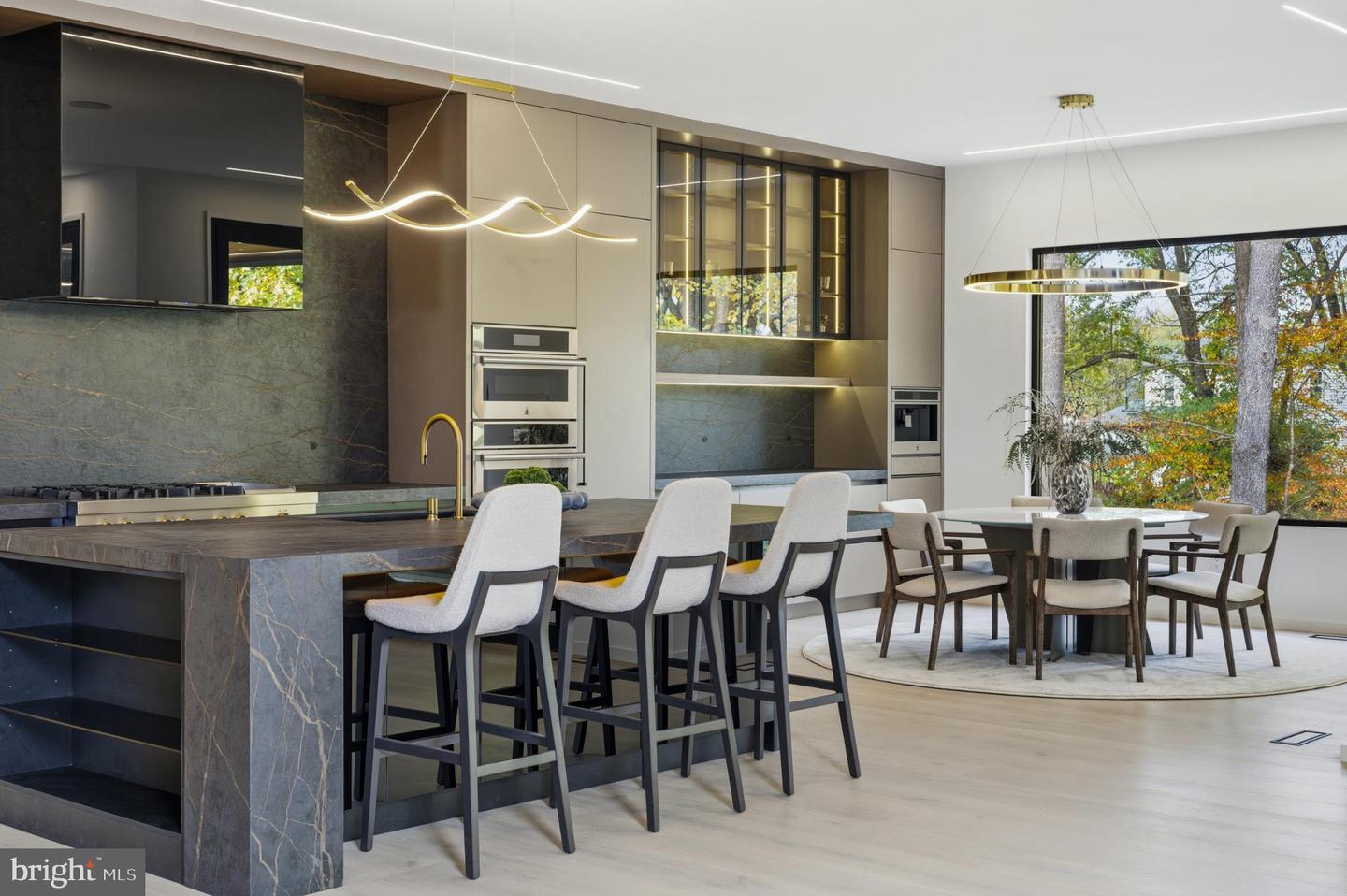 9408 OLD COURTHOUSE RD, VIENNA, Virginia 22182, 5 Bedrooms Bedrooms, 24 Rooms Rooms,7 BathroomsBathrooms,Residential,For sale,9408 OLD COURTHOUSE RD,VAFX2290374 MLS # VAFX2290374 9408 OLD COURTHOUSE RD, VIENNA, Virginia 22182, 5 Bedrooms Bedrooms, 24 Rooms Rooms,7 BathroomsBathrooms,Residential,For sale,9408 OLD COURTHOUSE RD,VAFX2290374 MLS # VAFX2290374