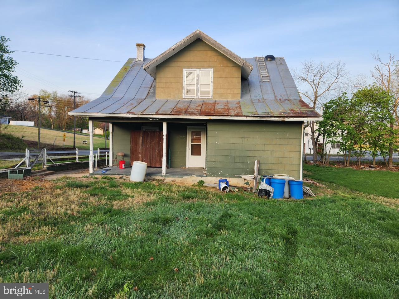 361 TRENTON AVE, SHENANDOAH, Virginia 22849, 3 Bedrooms Bedrooms, ,1 BathroomBathrooms,Residential,For sale,361 TRENTON AVE,VAPA2006026 MLS # VAPA2006026 361 TRENTON AVE, SHENANDOAH, Virginia 22849, 3 Bedrooms Bedrooms, ,1 BathroomBathrooms,Residential,For sale,361 TRENTON AVE,VAPA2006026 MLS # VAPA2006026