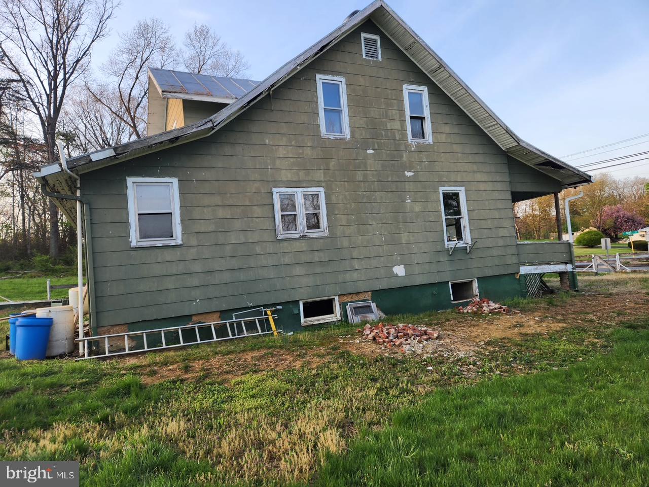 361 TRENTON AVE, SHENANDOAH, Virginia 22849, 3 Bedrooms Bedrooms, ,1 BathroomBathrooms,Residential,For sale,361 TRENTON AVE,VAPA2006026 MLS # VAPA2006026 361 TRENTON AVE, SHENANDOAH, Virginia 22849, 3 Bedrooms Bedrooms, ,1 BathroomBathrooms,Residential,For sale,361 TRENTON AVE,VAPA2006026 MLS # VAPA2006026
